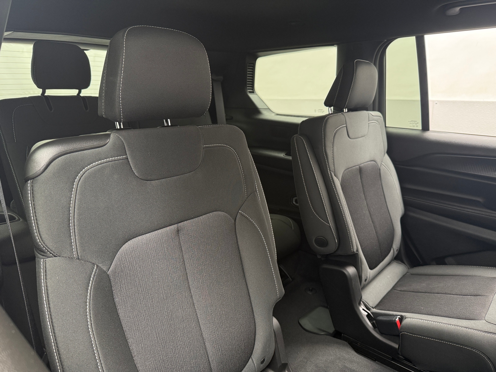 Thumbnail: 2025 Jeep Grand Cherokee L - 6