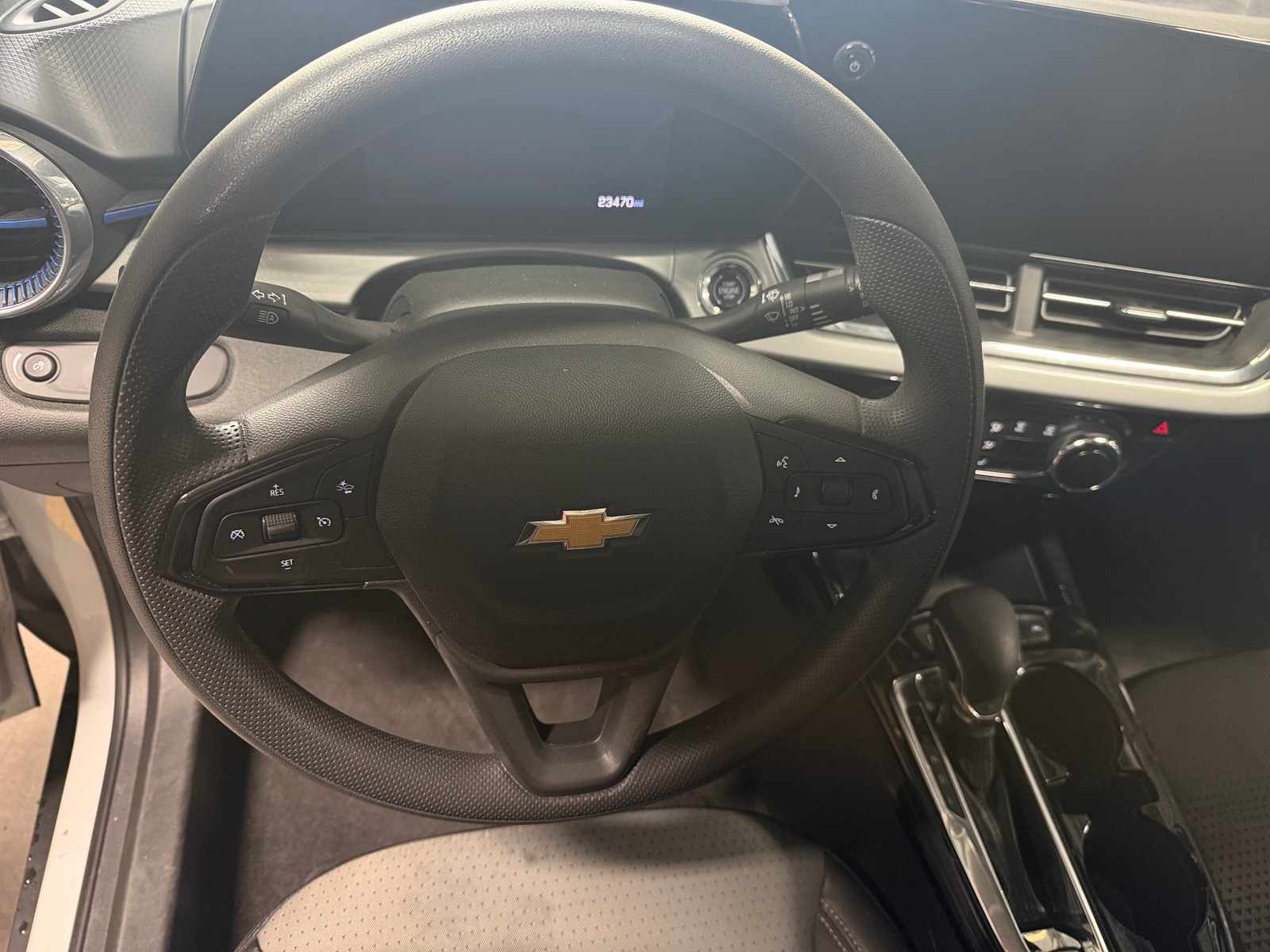 Thumbnail: 2026 Chevrolet Trax - 4