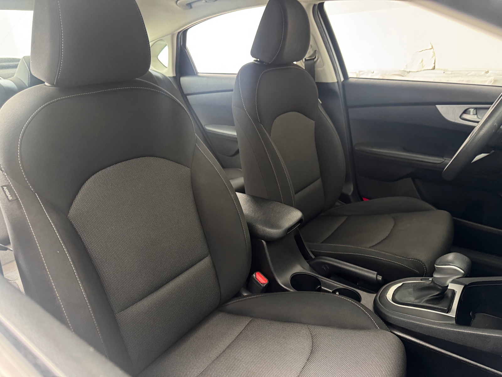 Thumbnail: 2023 Kia Forte - 2