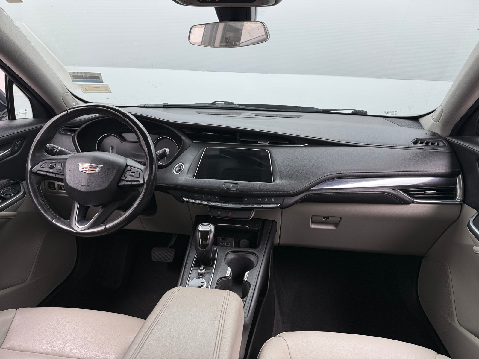 Thumbnail: 2019 Cadillac XT4 - 2