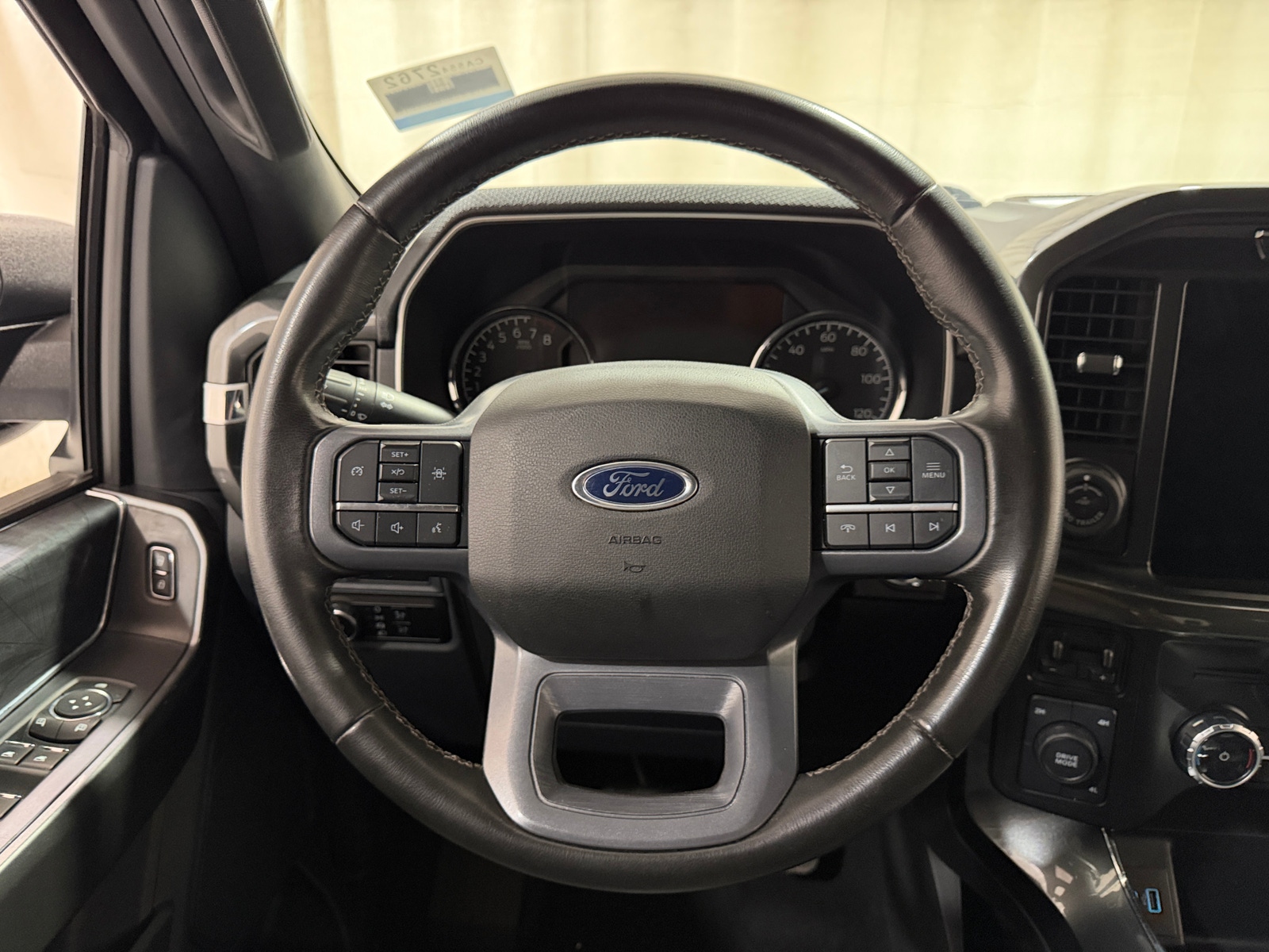 Thumbnail: 2023 Ford Econoline - 5