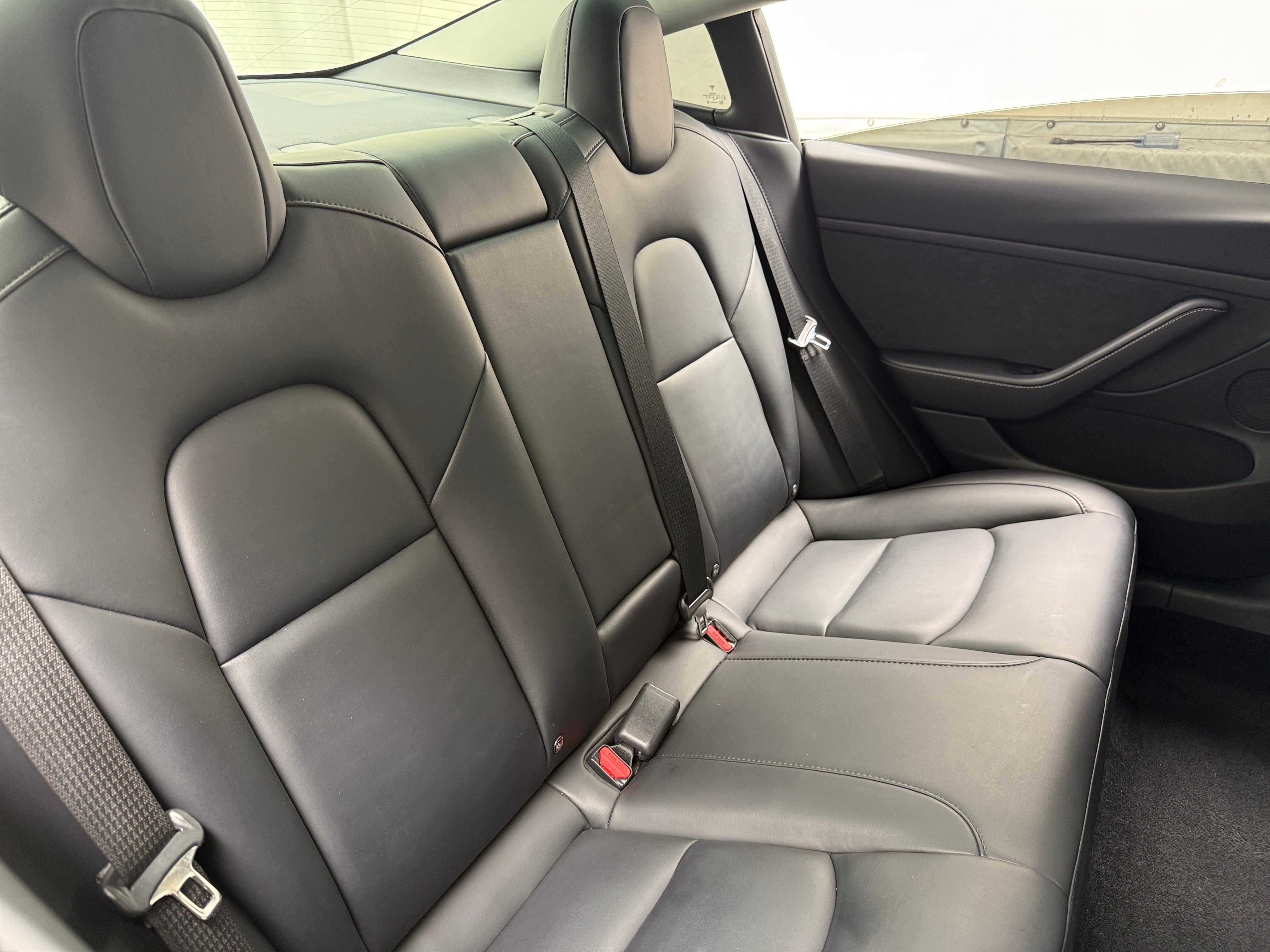 Used 2022 Tesla Model 3 Long Range with VIN 5YJ3E1EB5NF353485 for sale in Auburn, WA