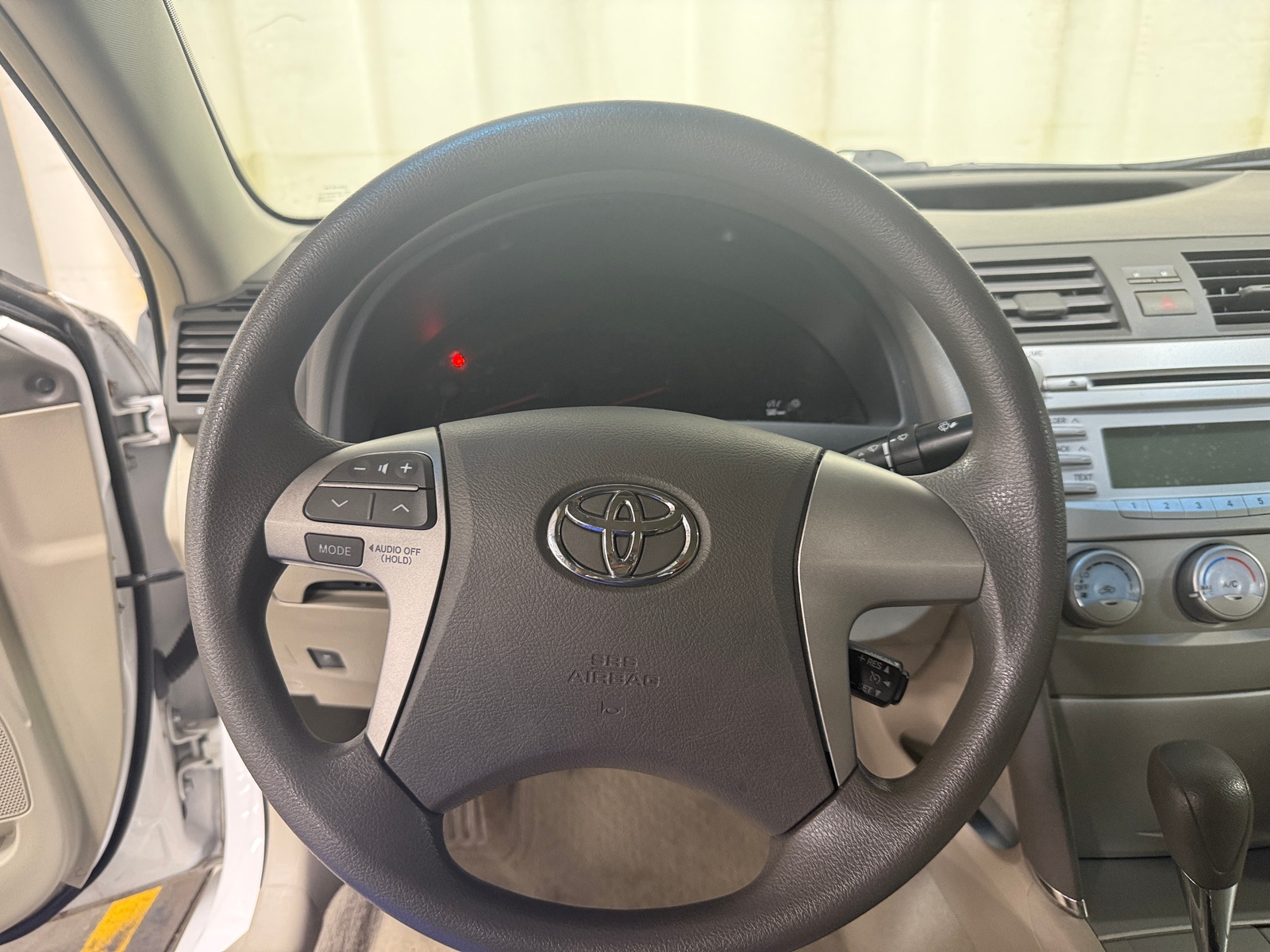 Thumbnail: 2010 Toyota Camry - 5