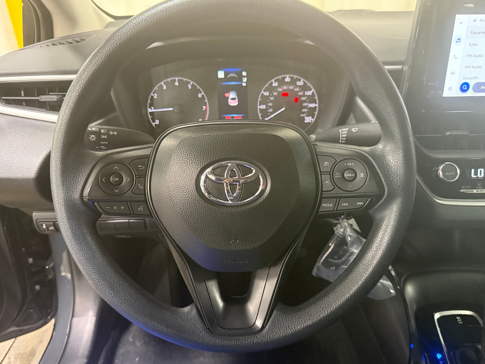 Thumbnail: 2025 Toyota Corolla - 5