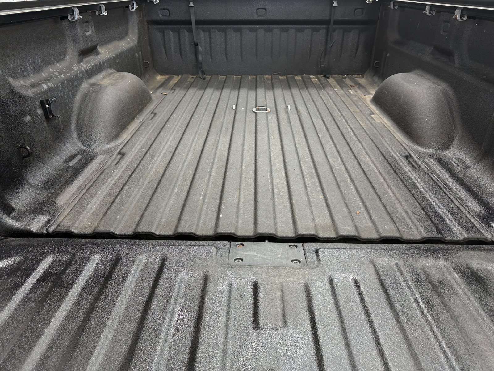 Thumbnail: 2011 GMC Sierra 2500 - 6