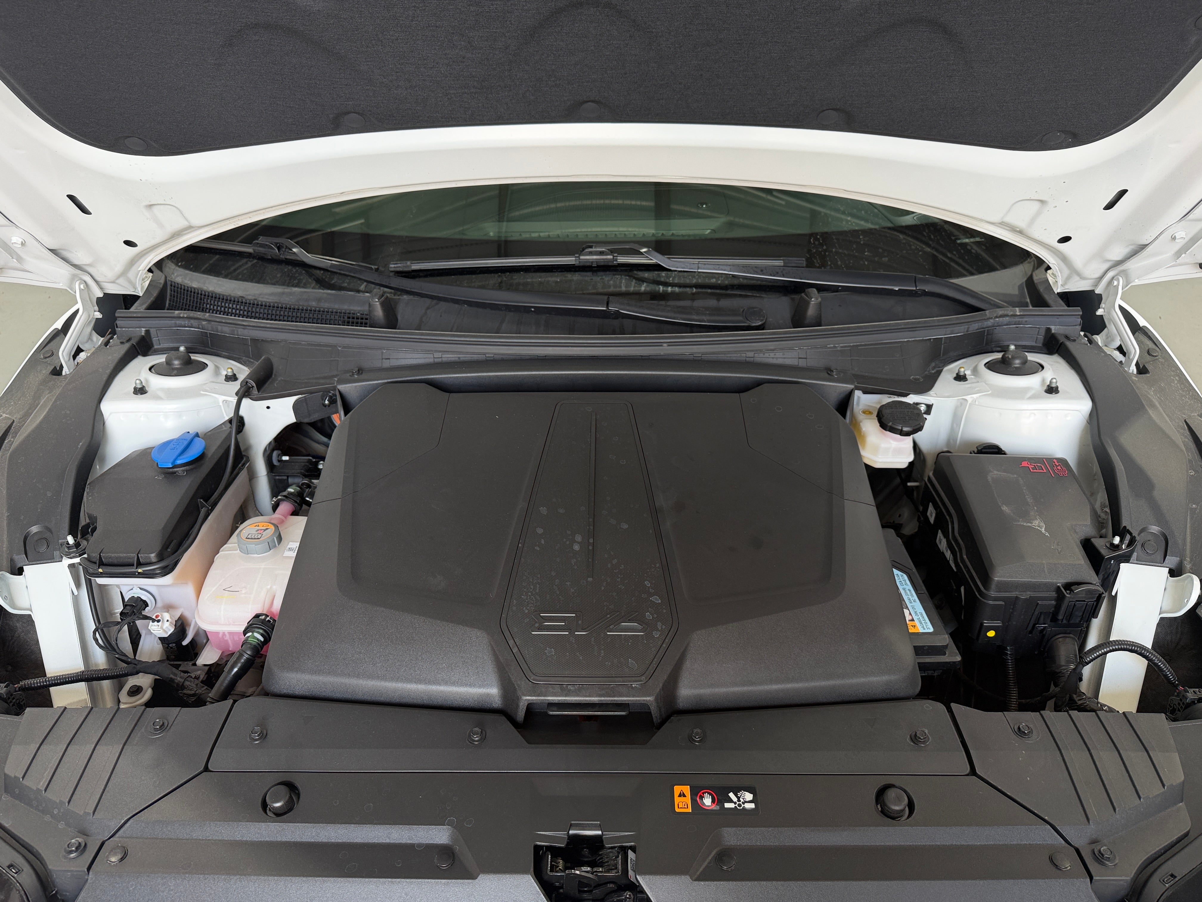 2025 Kia EV6 Light