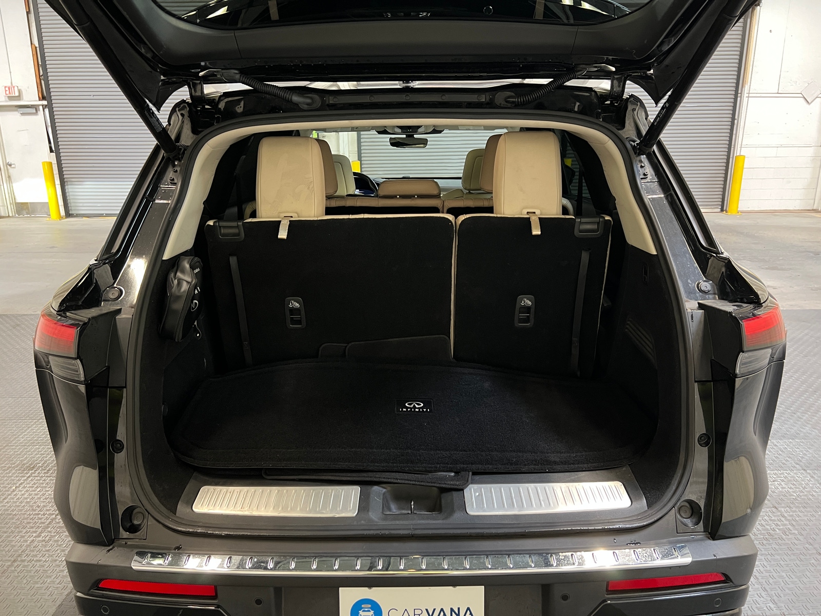 Thumbnail: 2023 INFINITI QX60 - 6