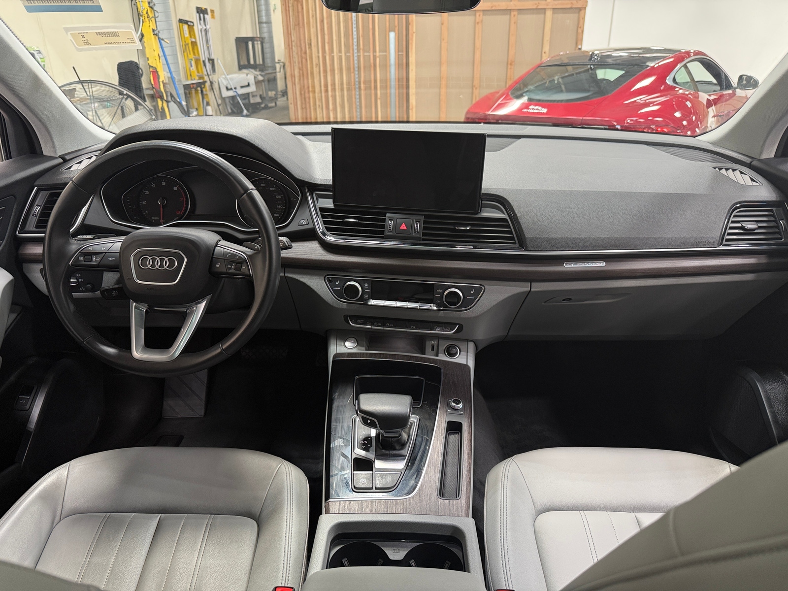 Thumbnail: 2023 Audi Q5 - 3