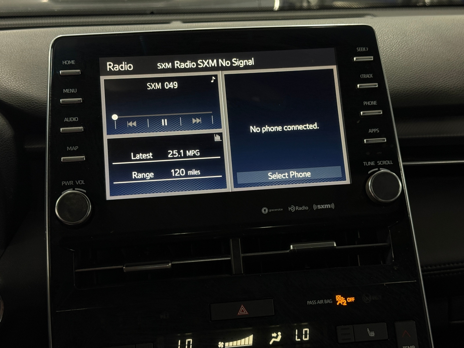 Thumbnail: 2019 Toyota Avalon - 3