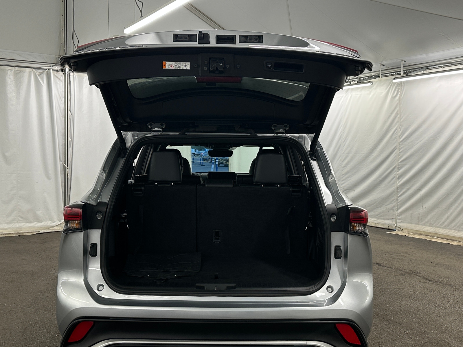 Thumbnail: 2025 Toyota Highlander - 7