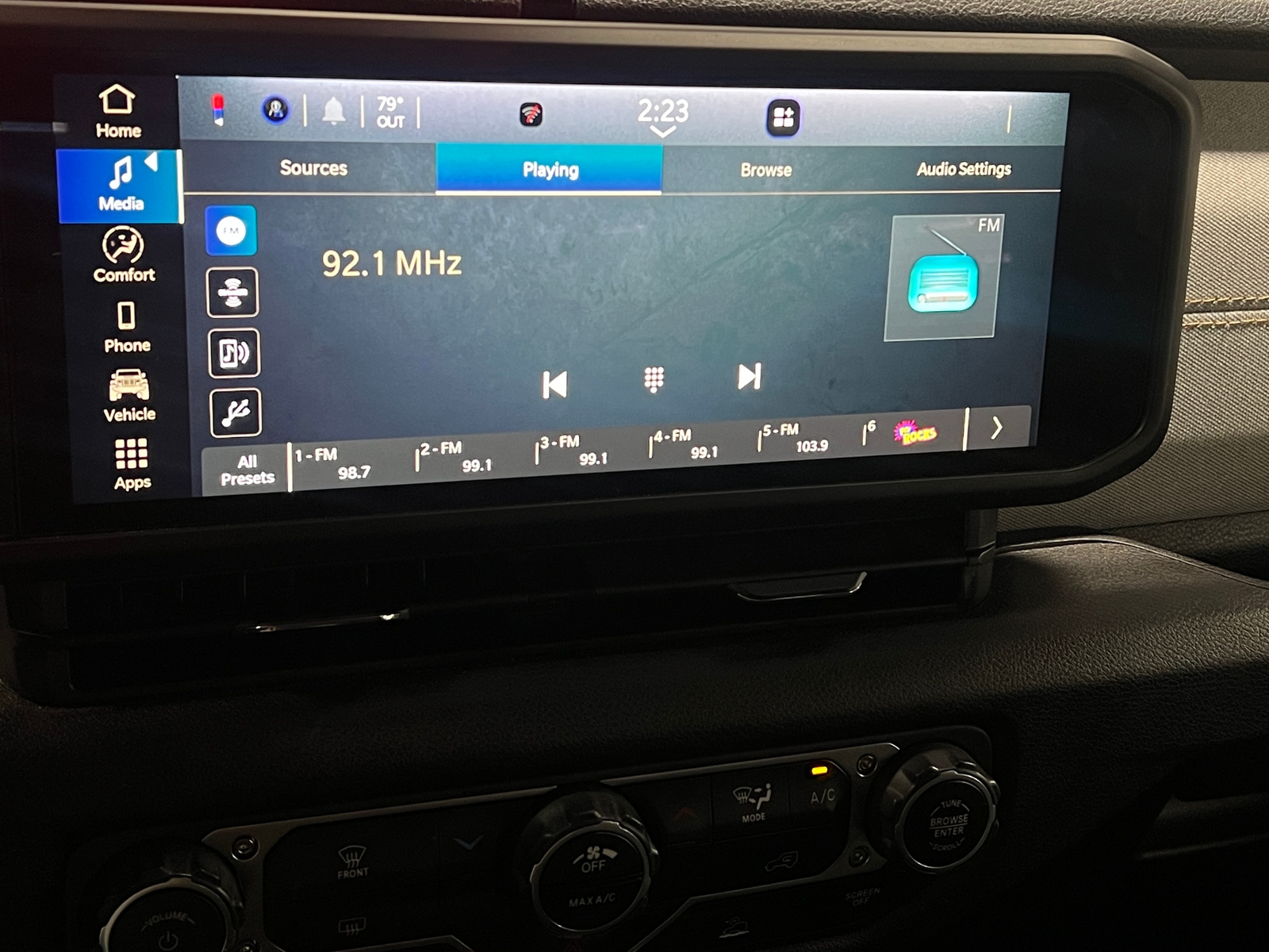 Thumbnail: 2024 Jeep Wrangler - 4
