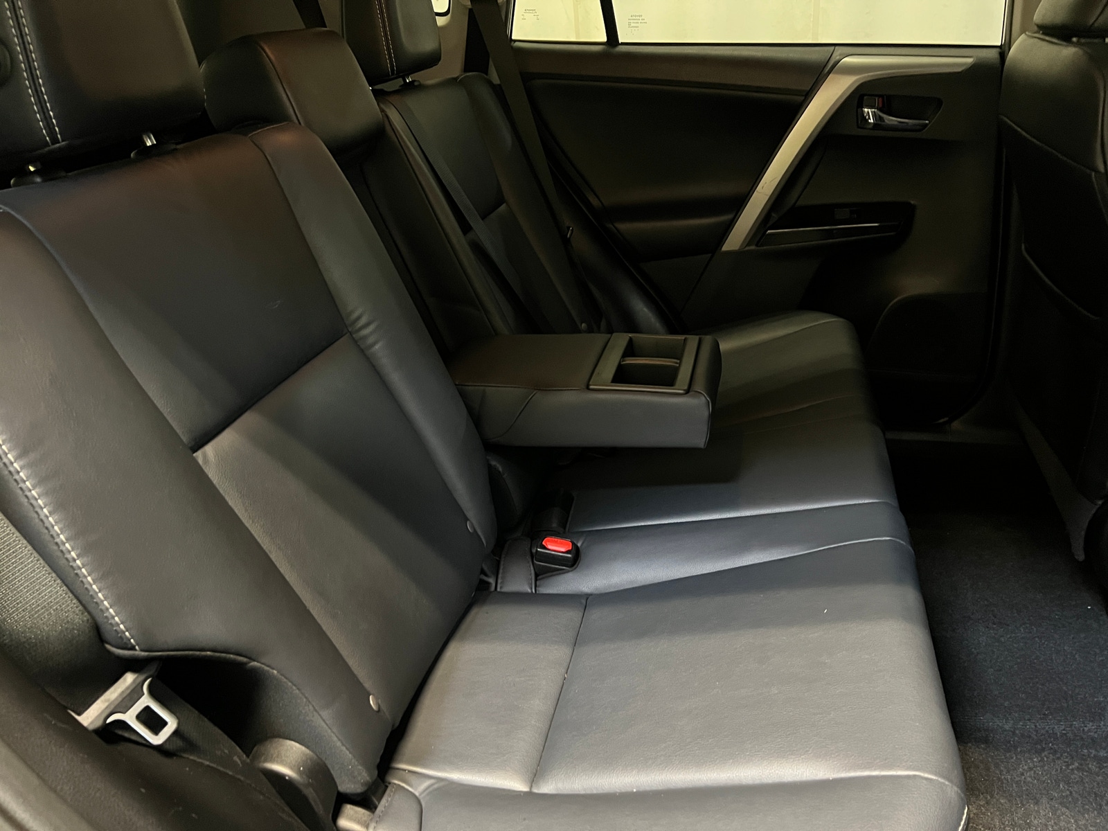 Thumbnail: 2017 Toyota RAV4 - 5