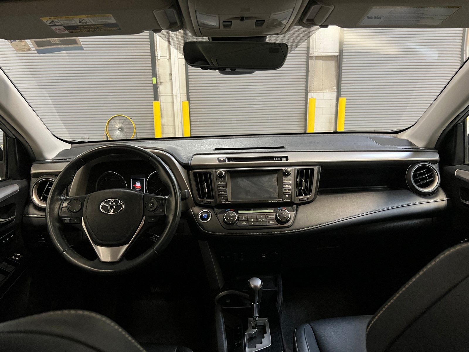 Thumbnail: 2017 Toyota RAV4 - 2