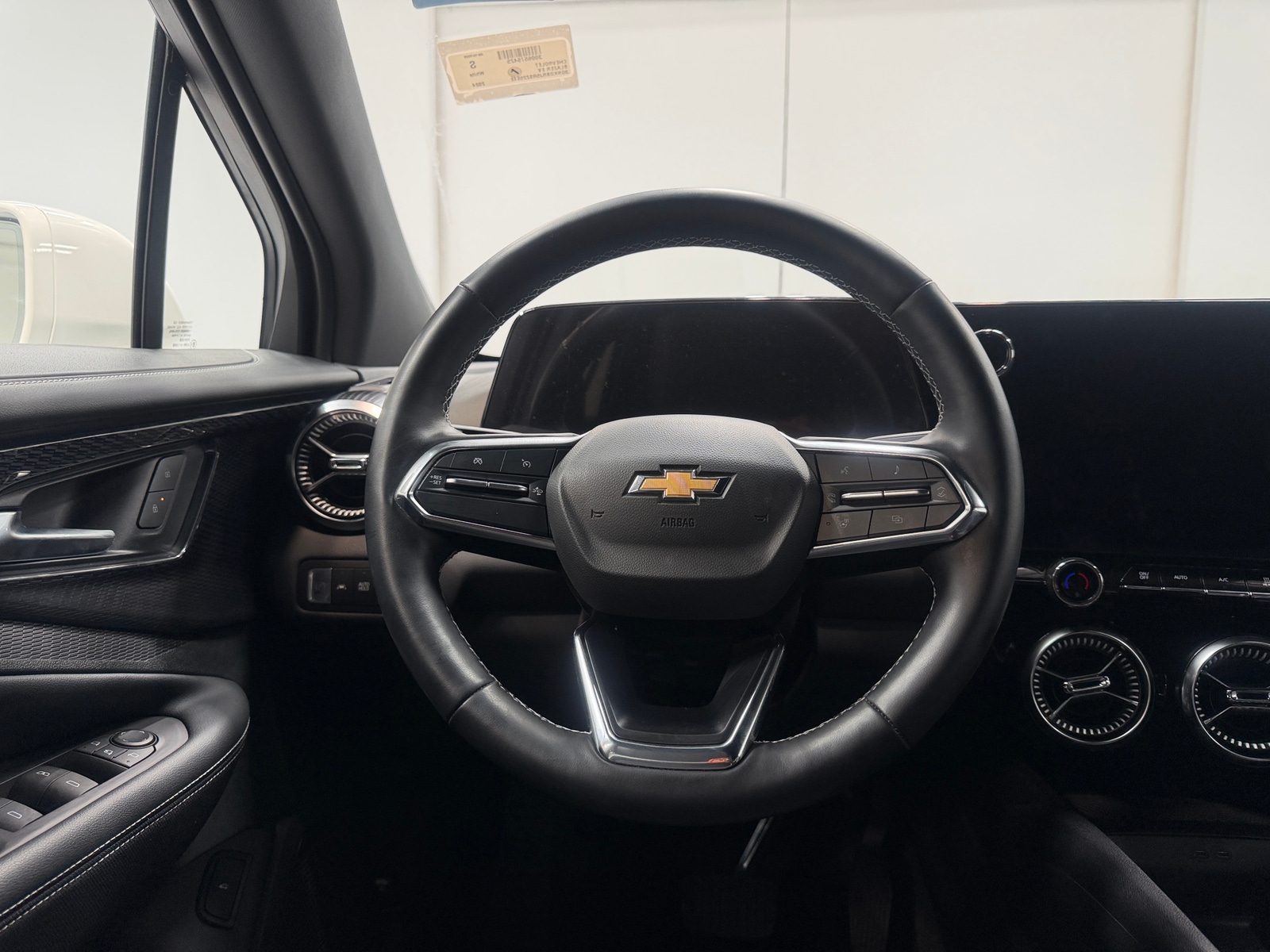 Thumbnail: 2024 Chevrolet Blazer EV - 4