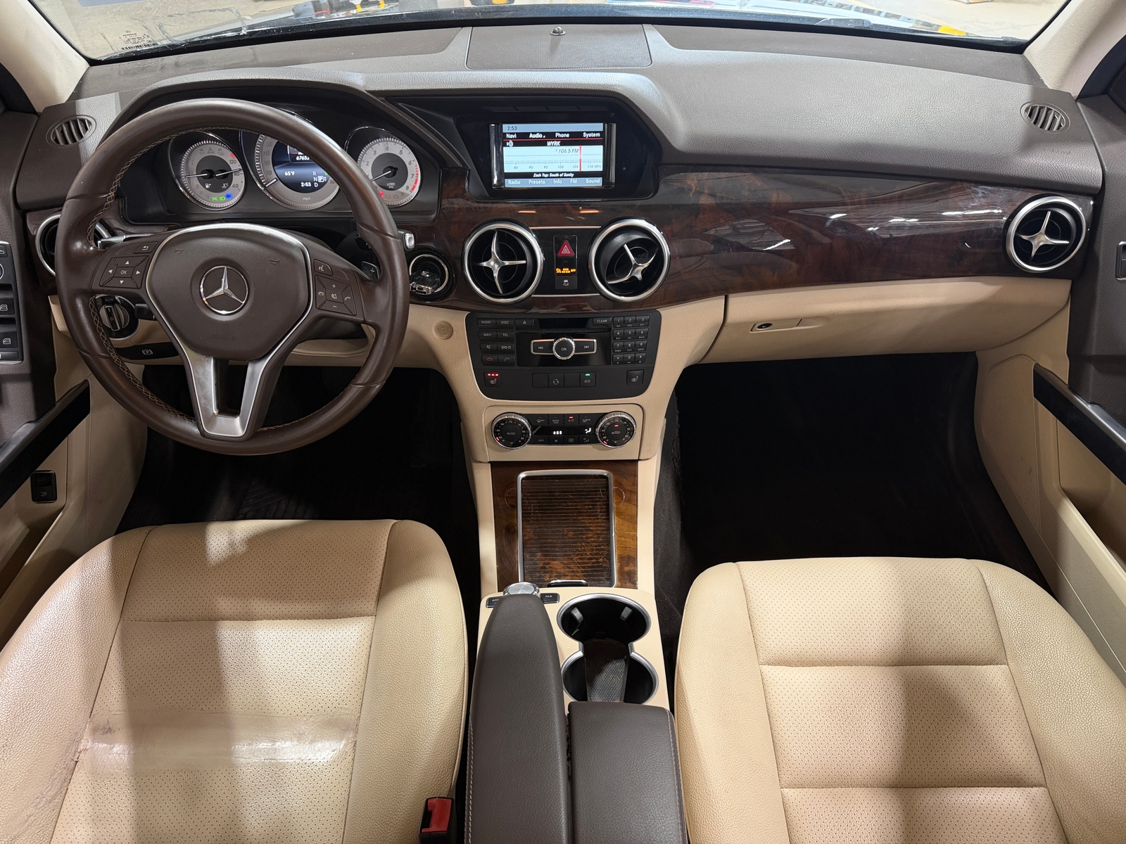 Thumbnail: 2015 Mercedes-Benz GLK - 2