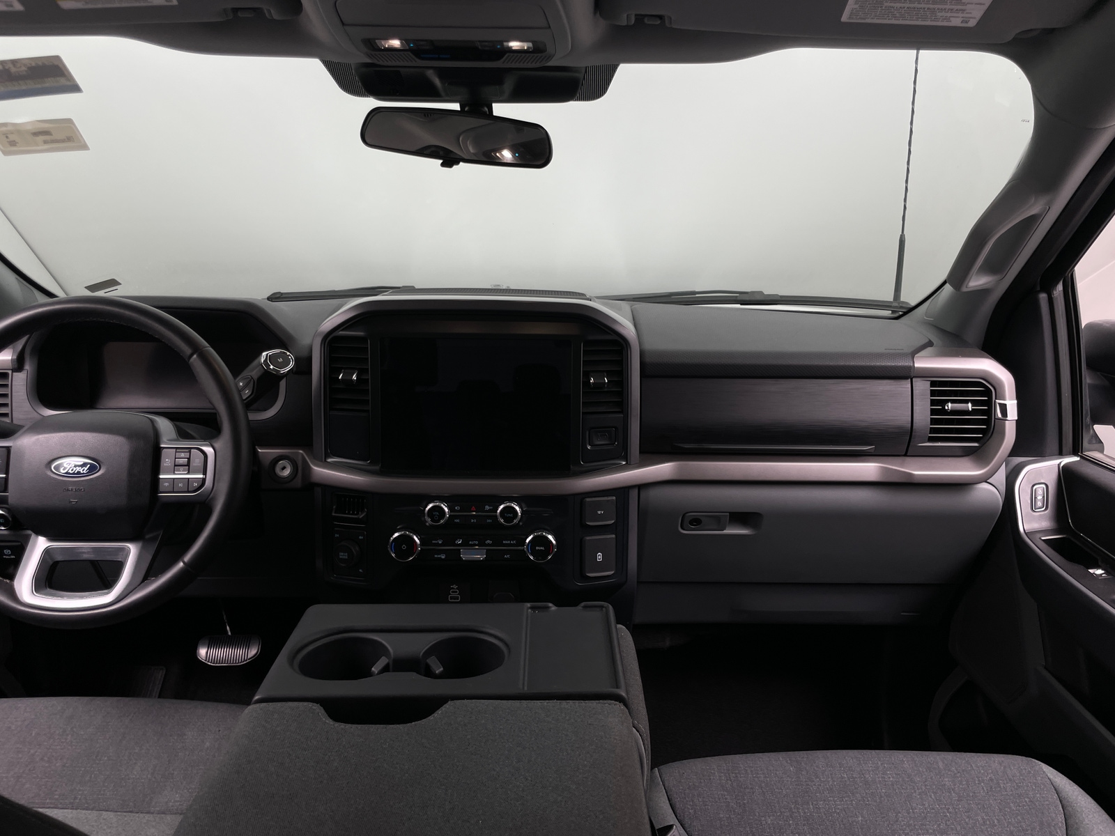 Thumbnail: 2025 Ford Econoline - 3