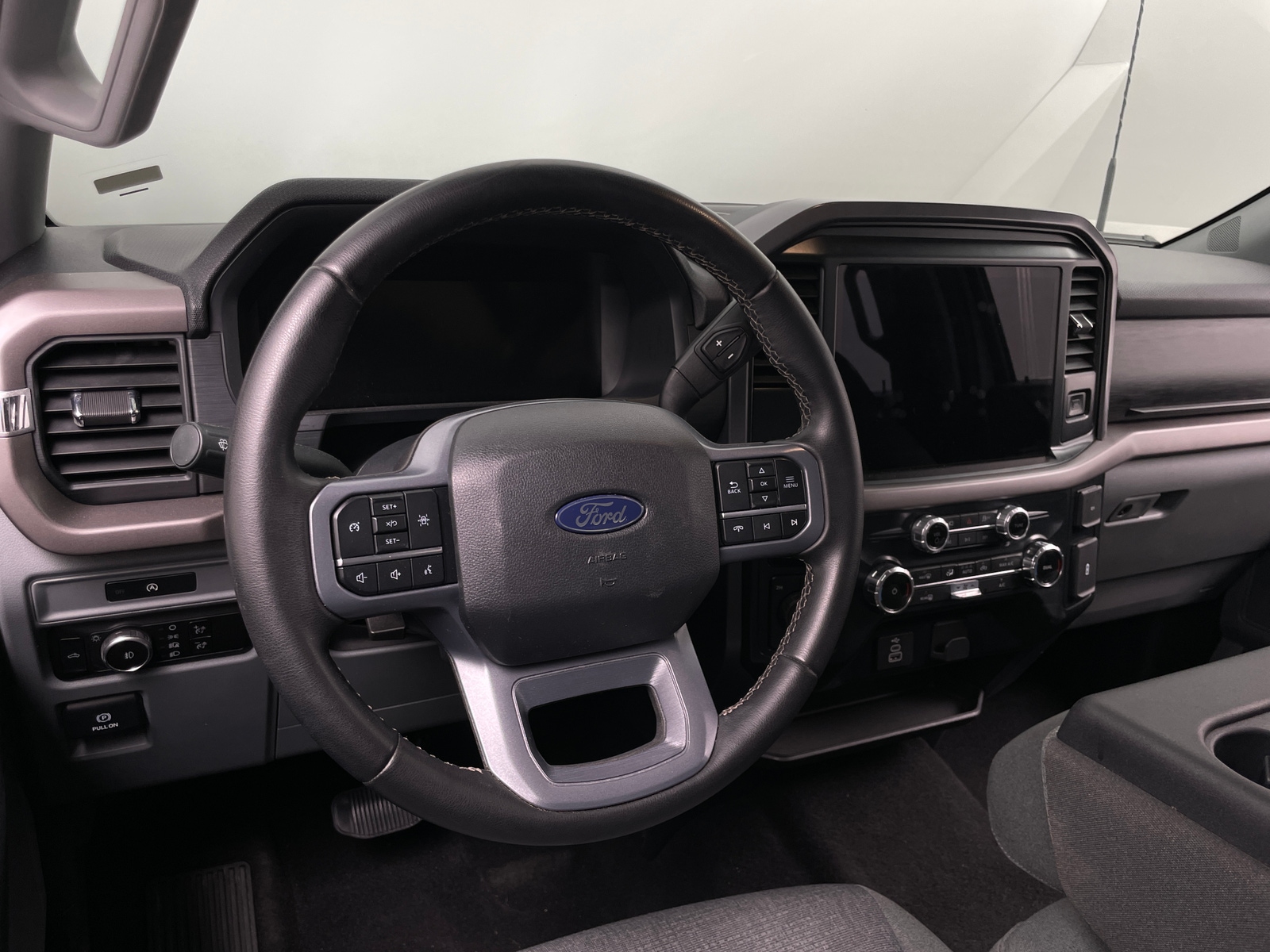 Thumbnail: 2025 Ford Econoline - 5