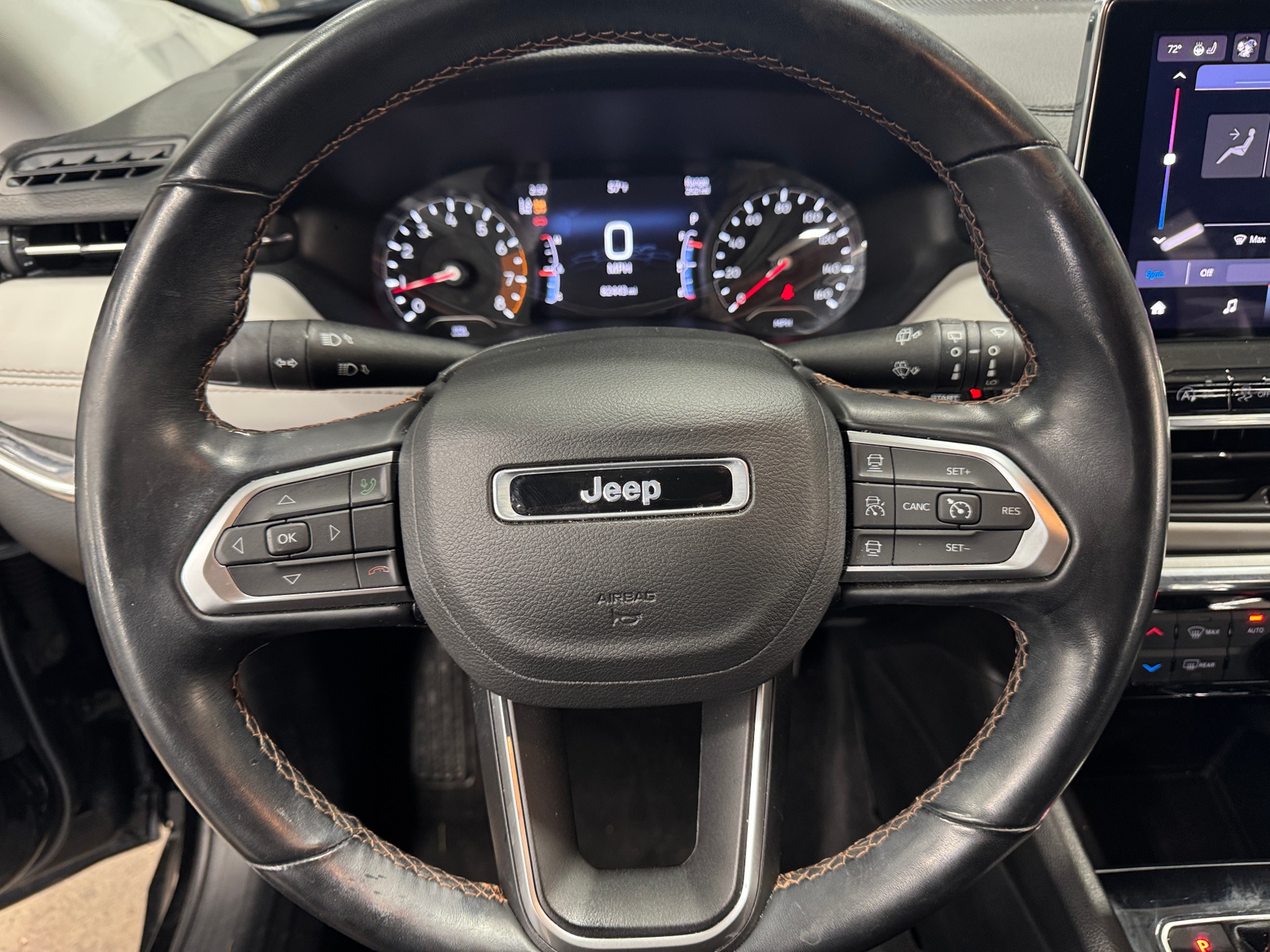 Thumbnail: 2022 Jeep Compass - 4