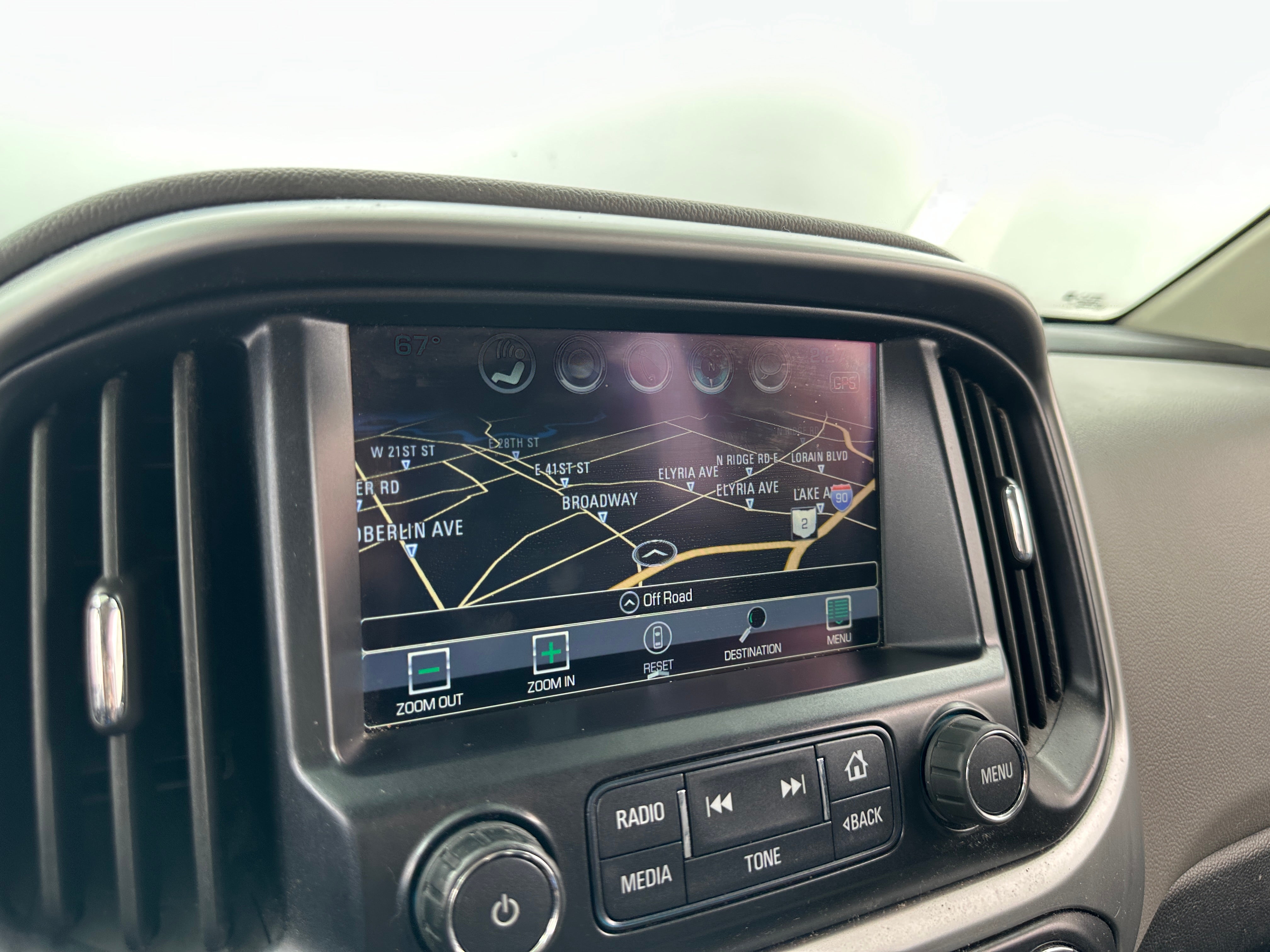 2016 Chevrolet Colorado LT - Photo 13
