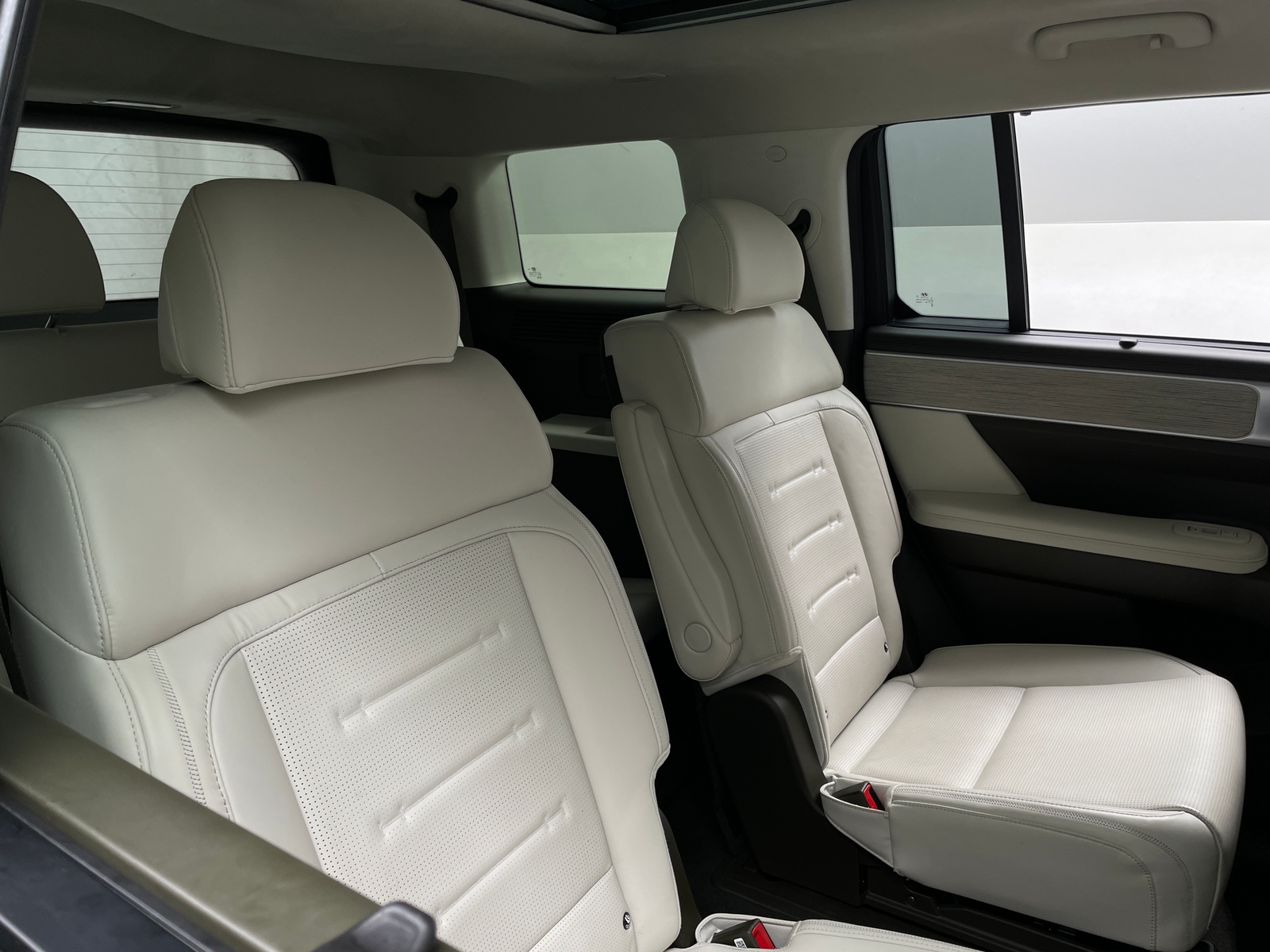 Thumbnail: 2025 Hyundai Santa Fe - 5