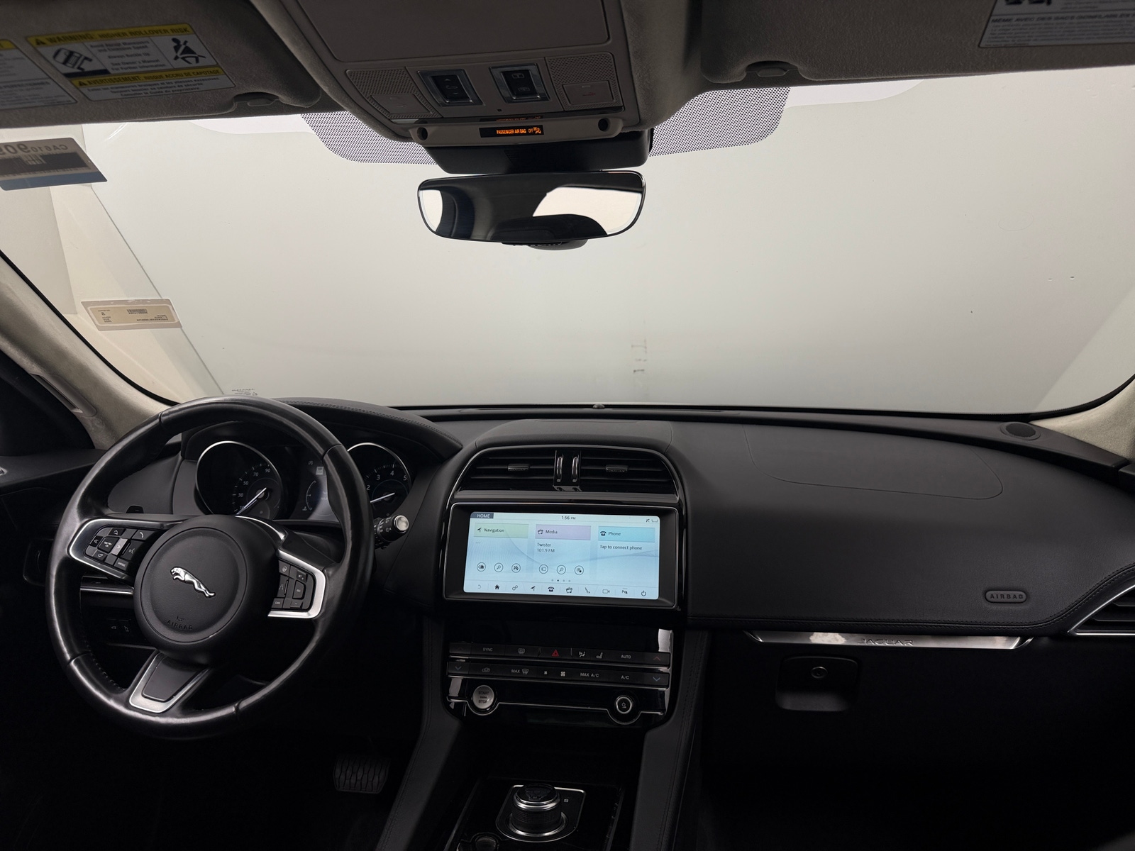 Thumbnail: 2020 Jaguar F-Pace - 2