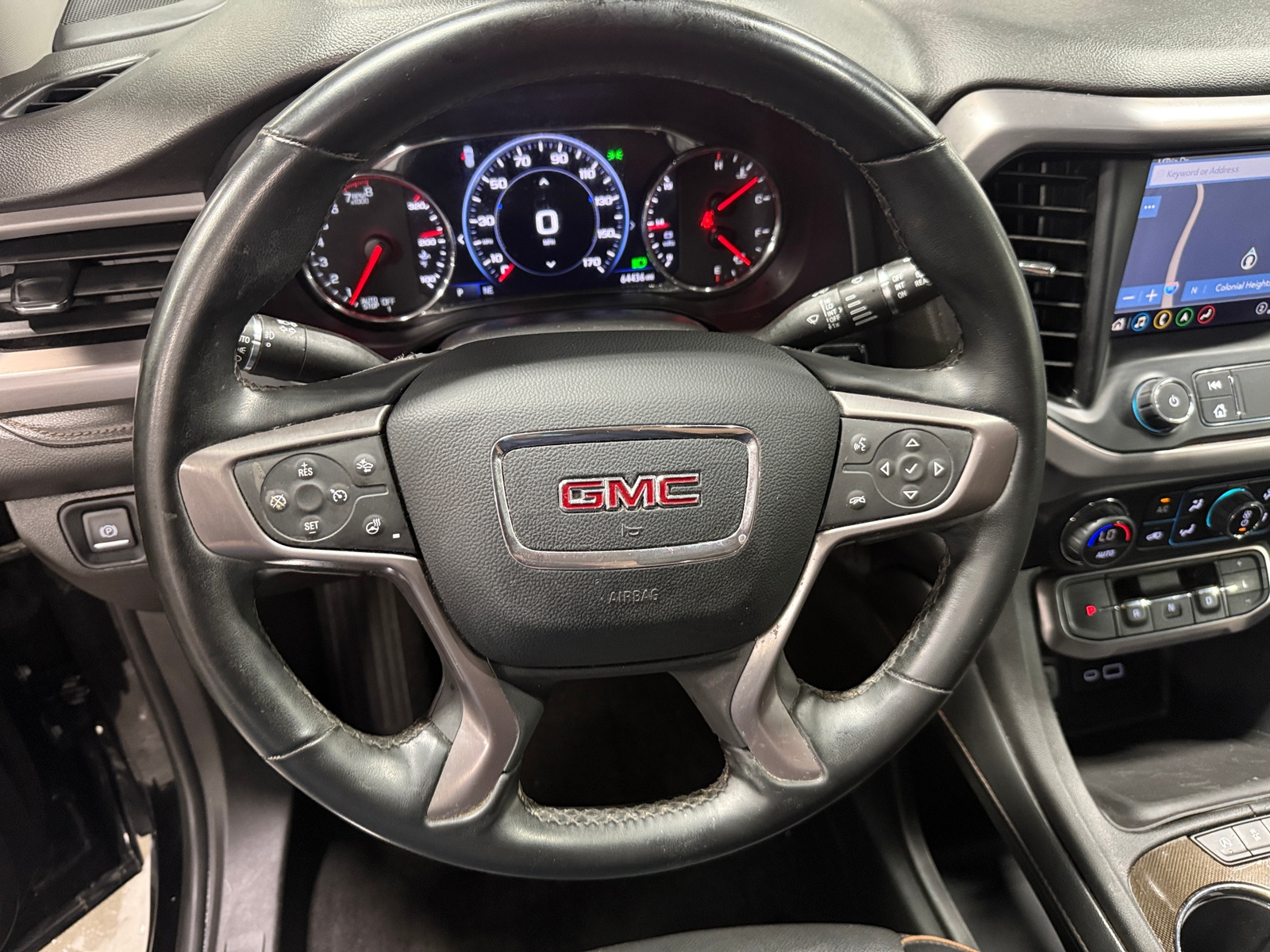 Thumbnail: 2023 GMC Acadia - 4