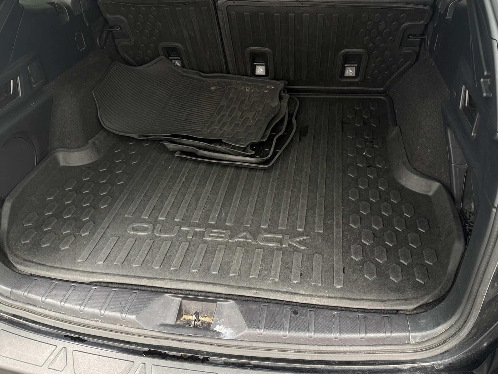 Thumbnail: 2020 Subaru Outback - 6