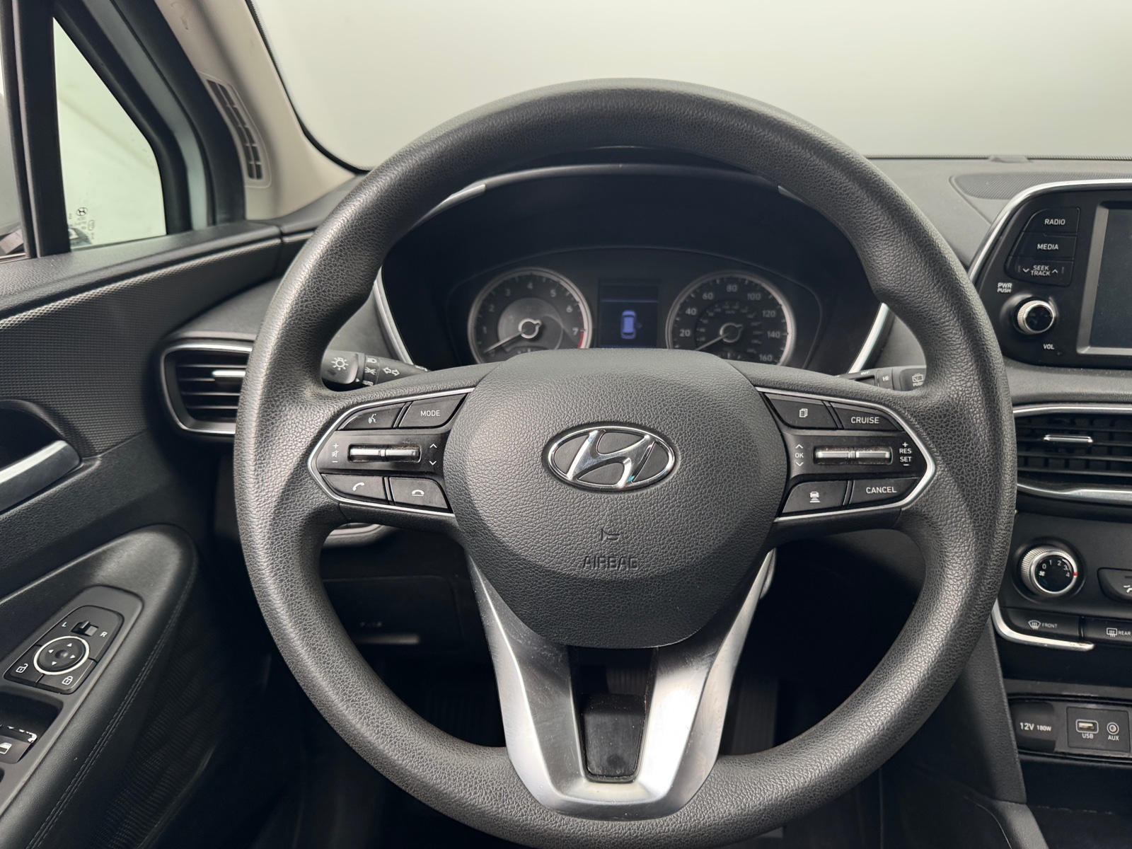 Thumbnail: 2019 Hyundai Santa Fe - 5