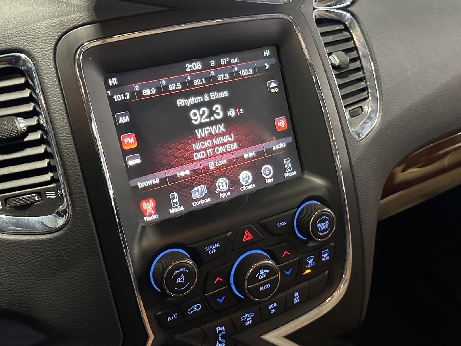 Thumbnail: 2015 Dodge Durango - 3