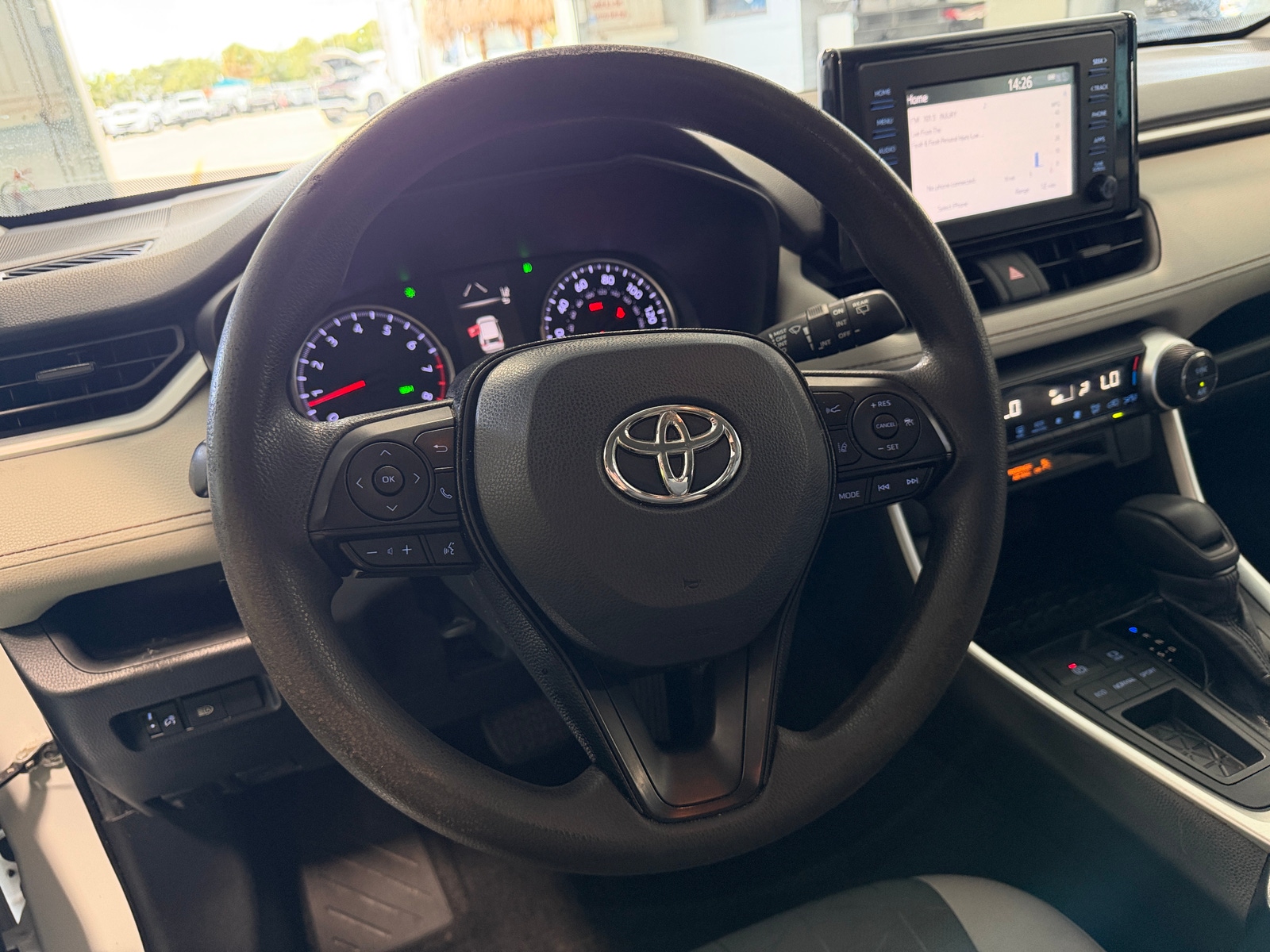 Thumbnail: 2019 Toyota RAV4 - 5