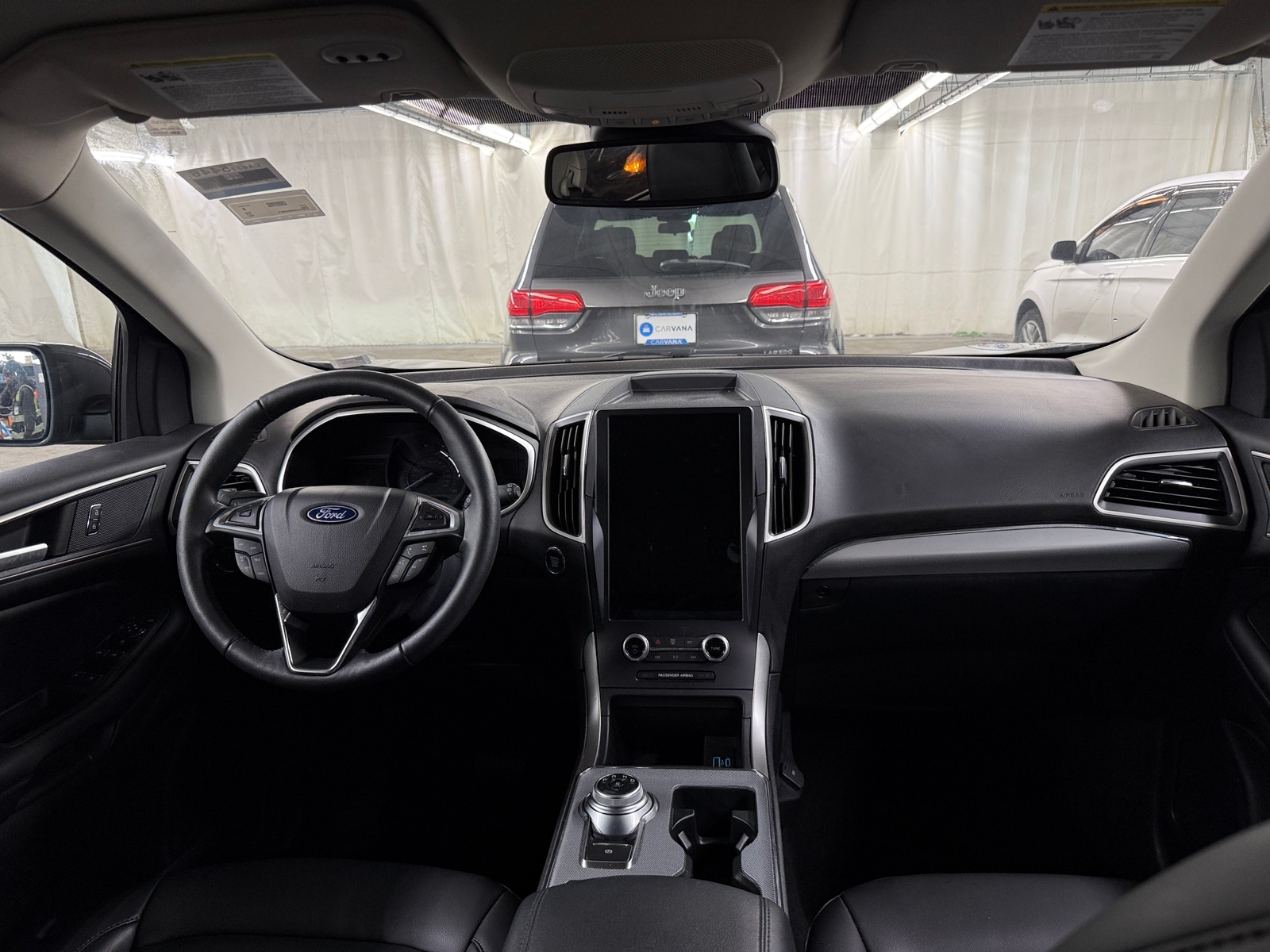 Thumbnail: 2021 Ford Edge - 2