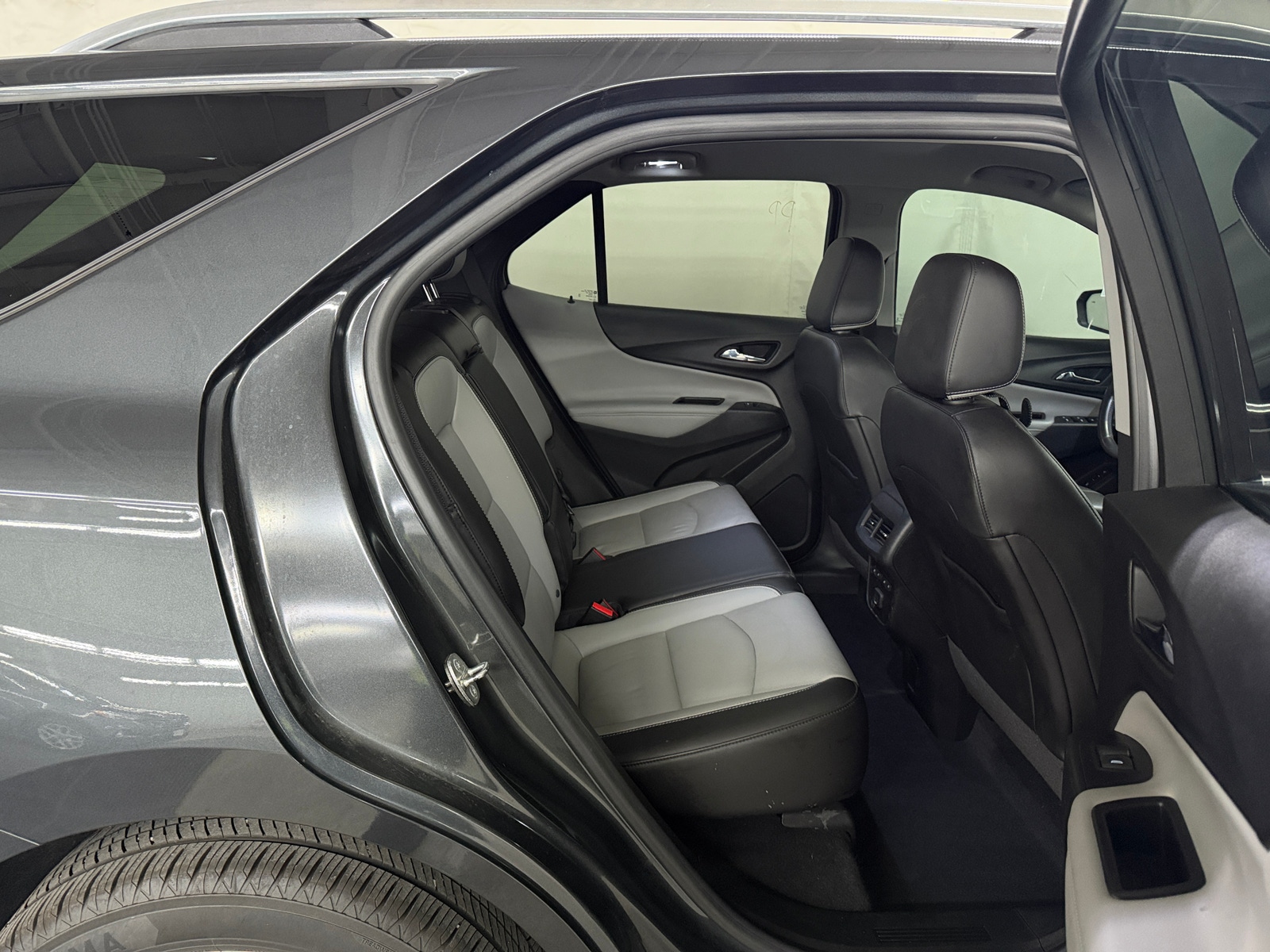 Thumbnail: 2020 Chevrolet Equinox - 5