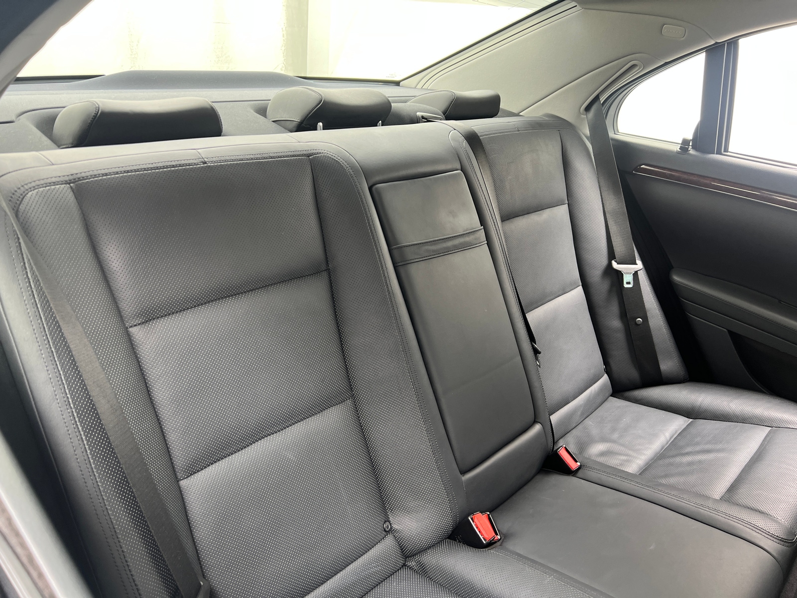 Thumbnail: 2010 Mercedes-Benz S-Class - 5