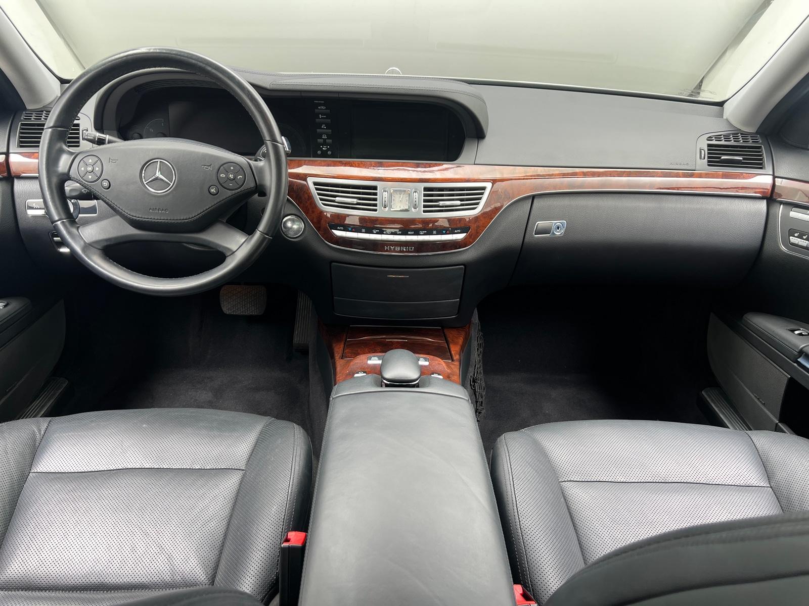 Thumbnail: 2010 Mercedes-Benz S-Class - 2