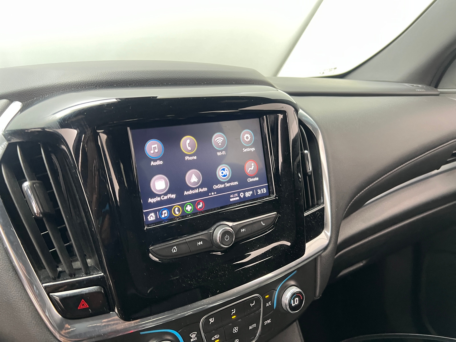 Thumbnail: 2023 Chevrolet Traverse - 4