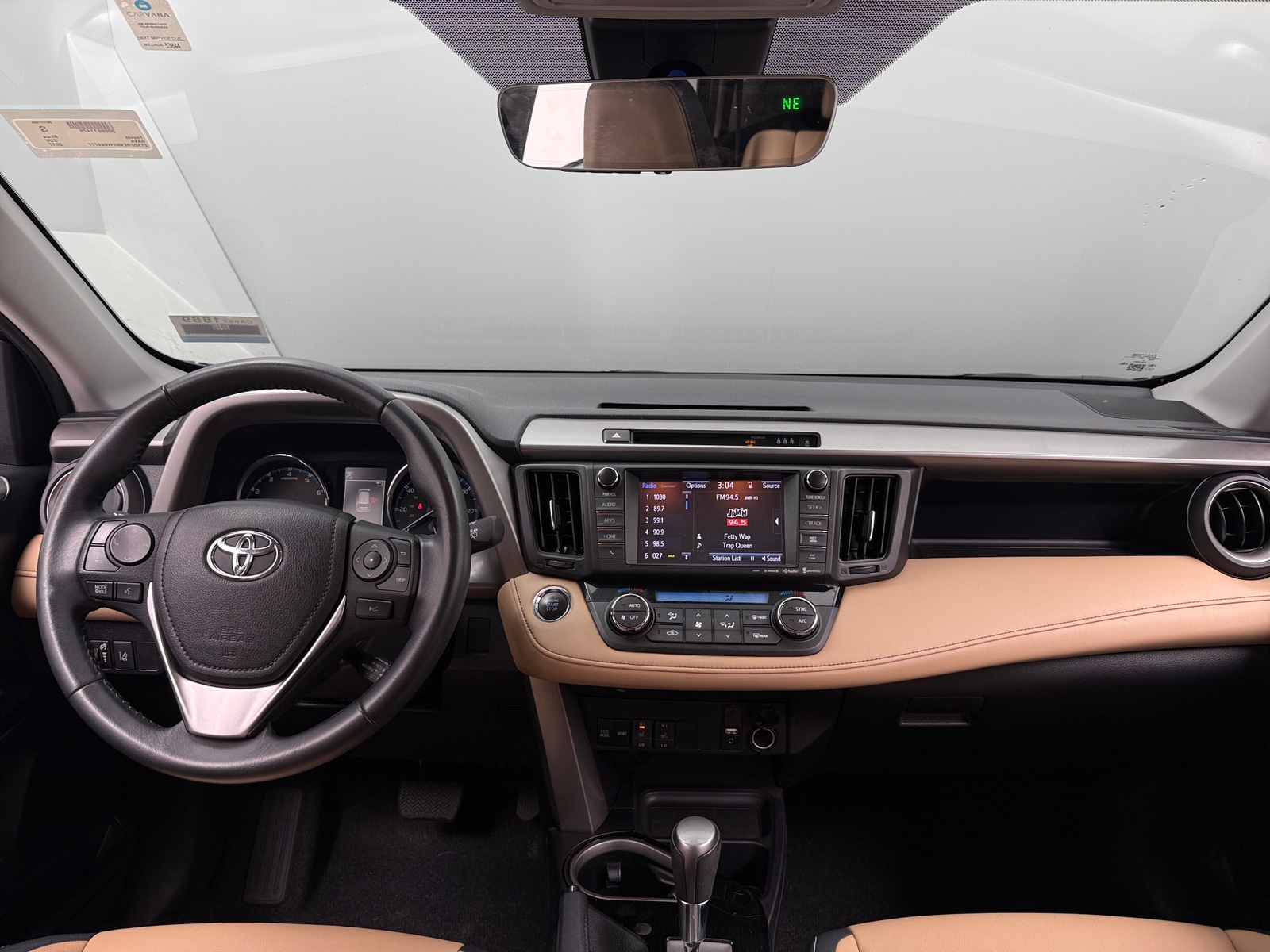 Thumbnail: 2017 Toyota RAV4 - 2