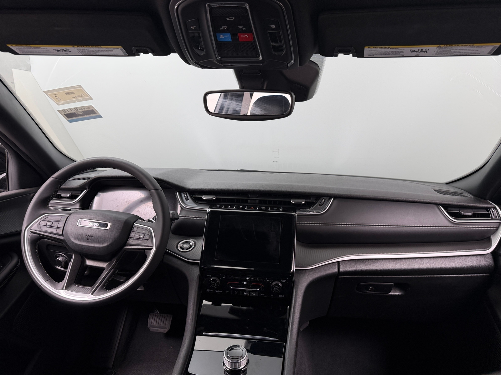 Thumbnail: 2023 Jeep Grand Cherokee L - 2