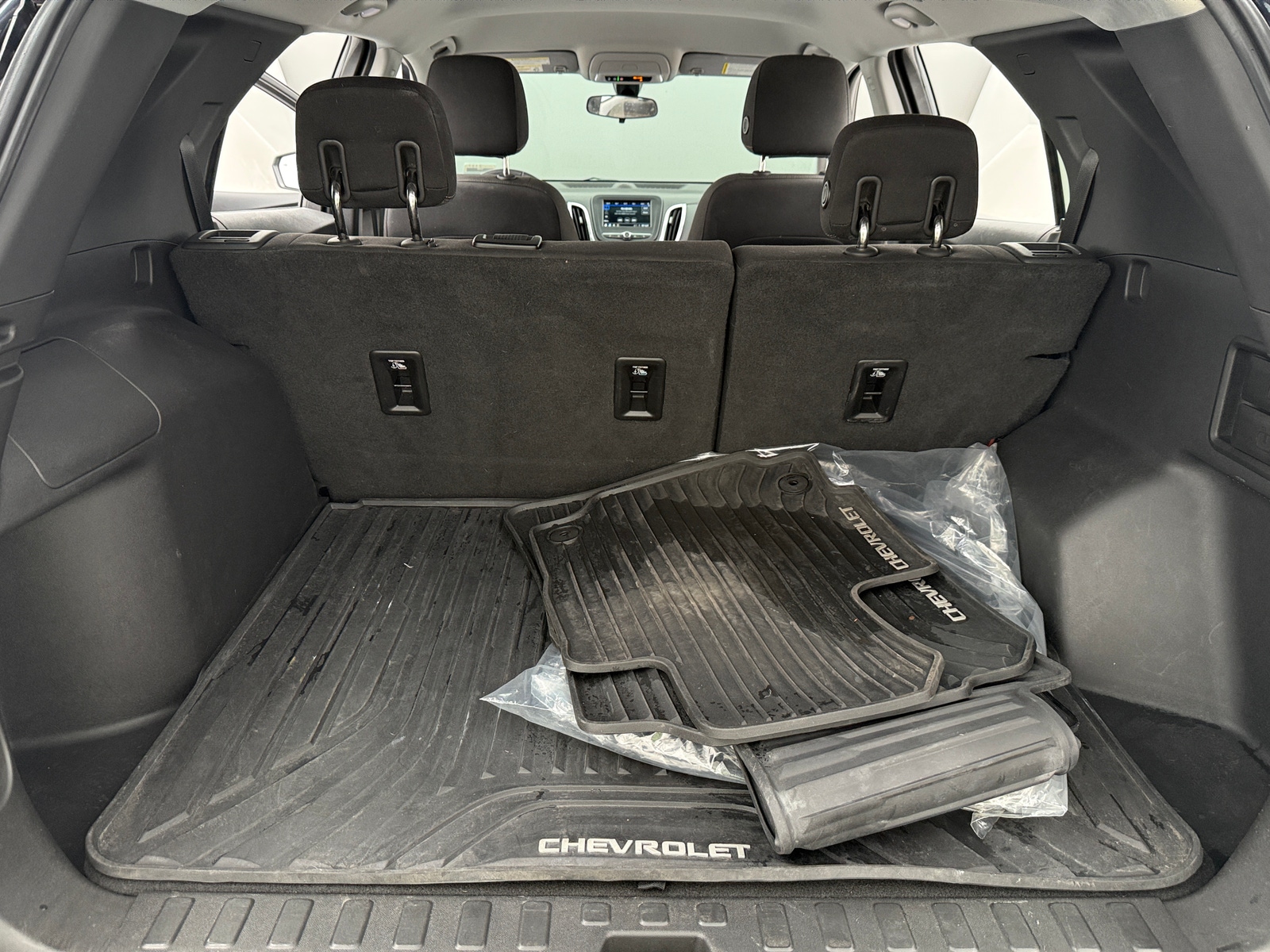 Thumbnail: 2019 Chevrolet Equinox - 7