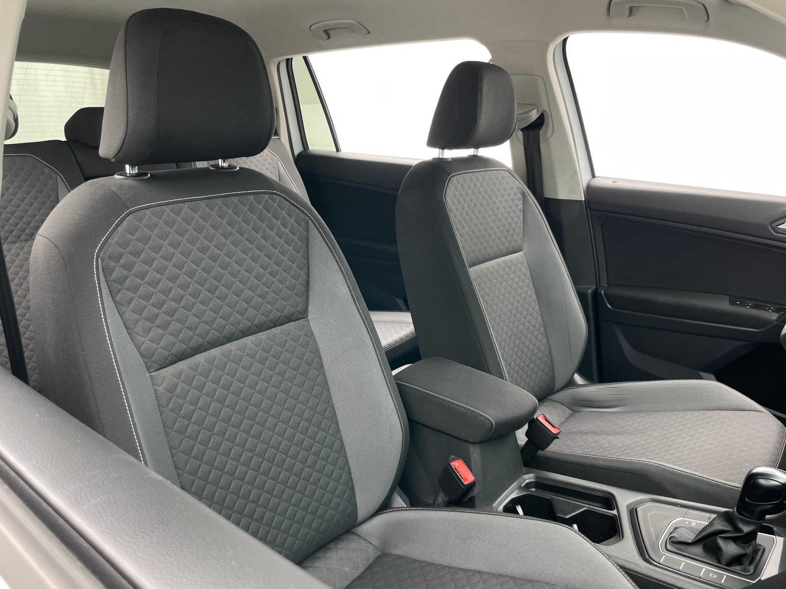 Thumbnail: 2021 Volkswagen Tiguan - 2