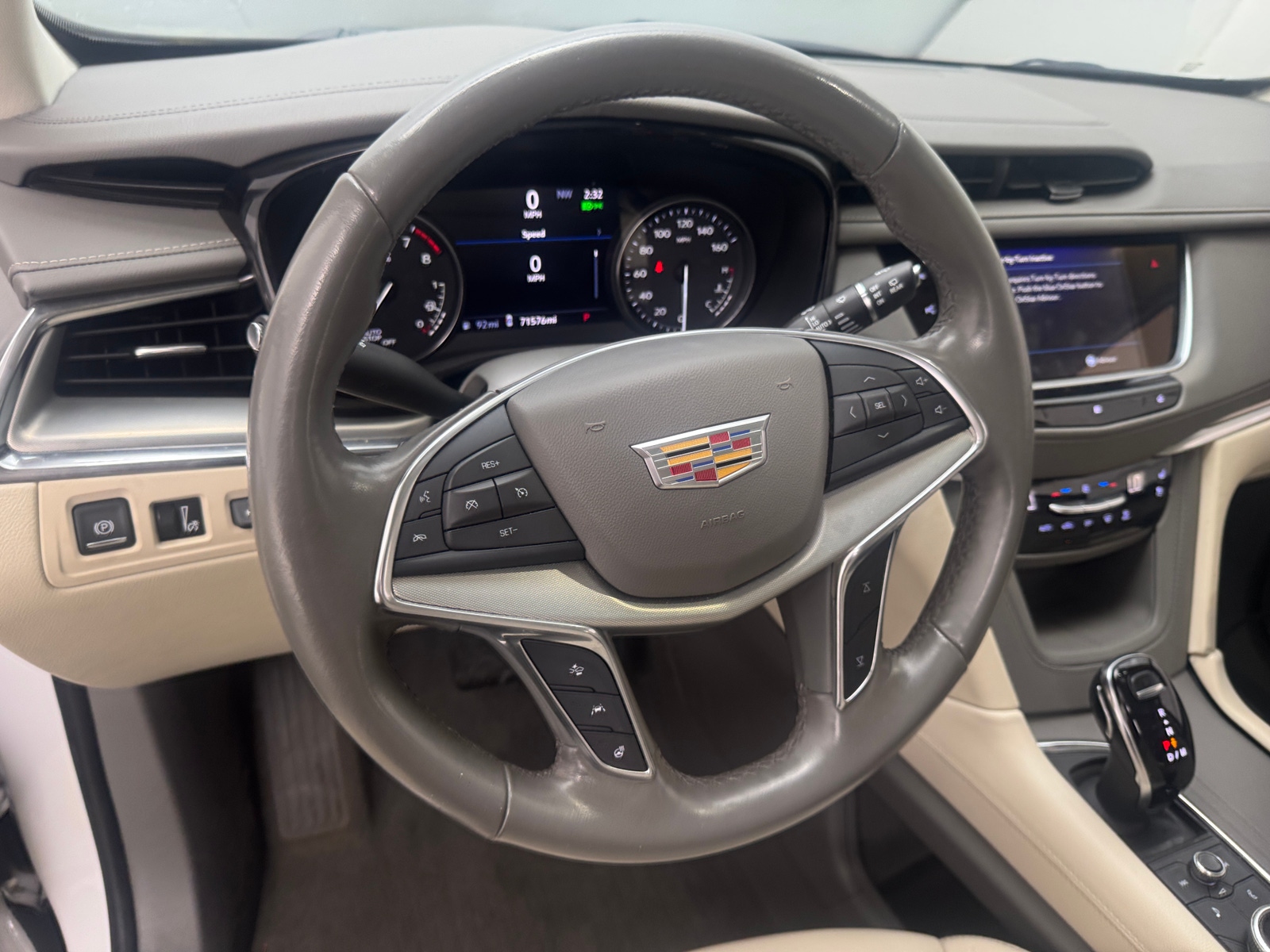Thumbnail: 2021 Cadillac XT5 - 4