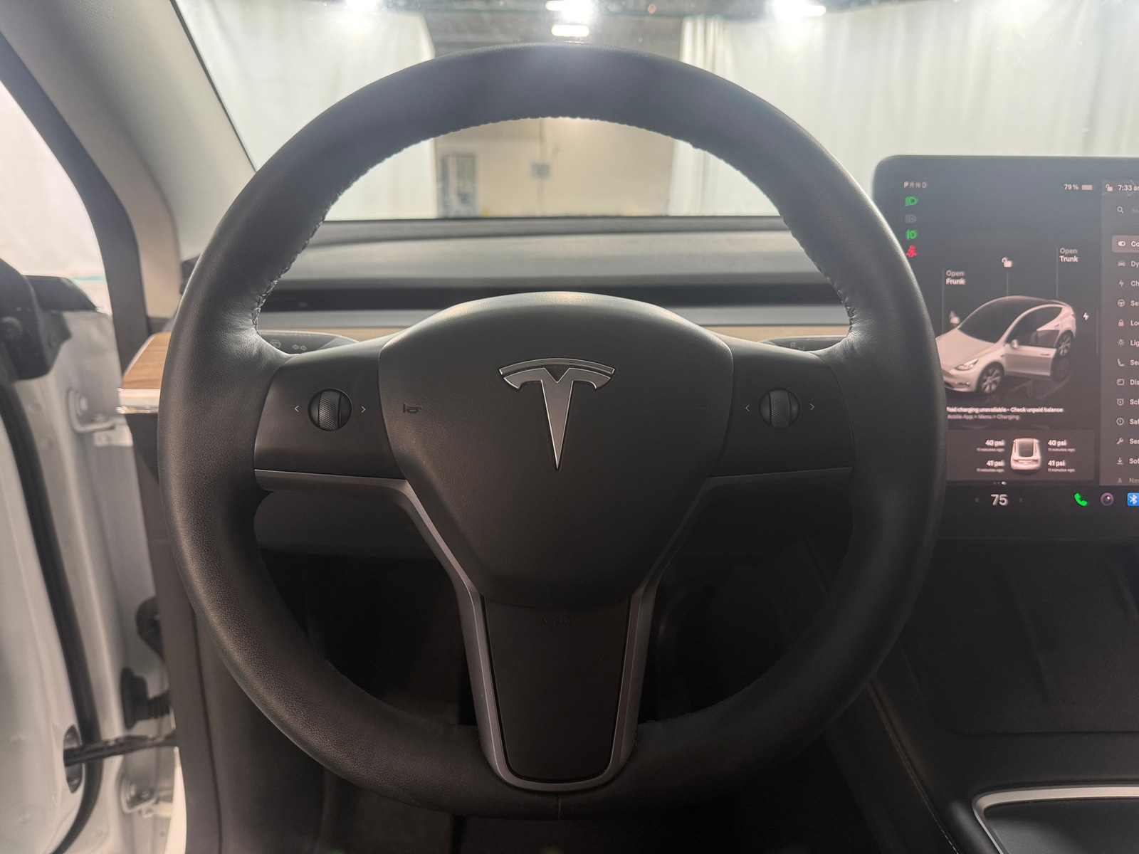 Thumbnail: 2023 Tesla Model Y - 4