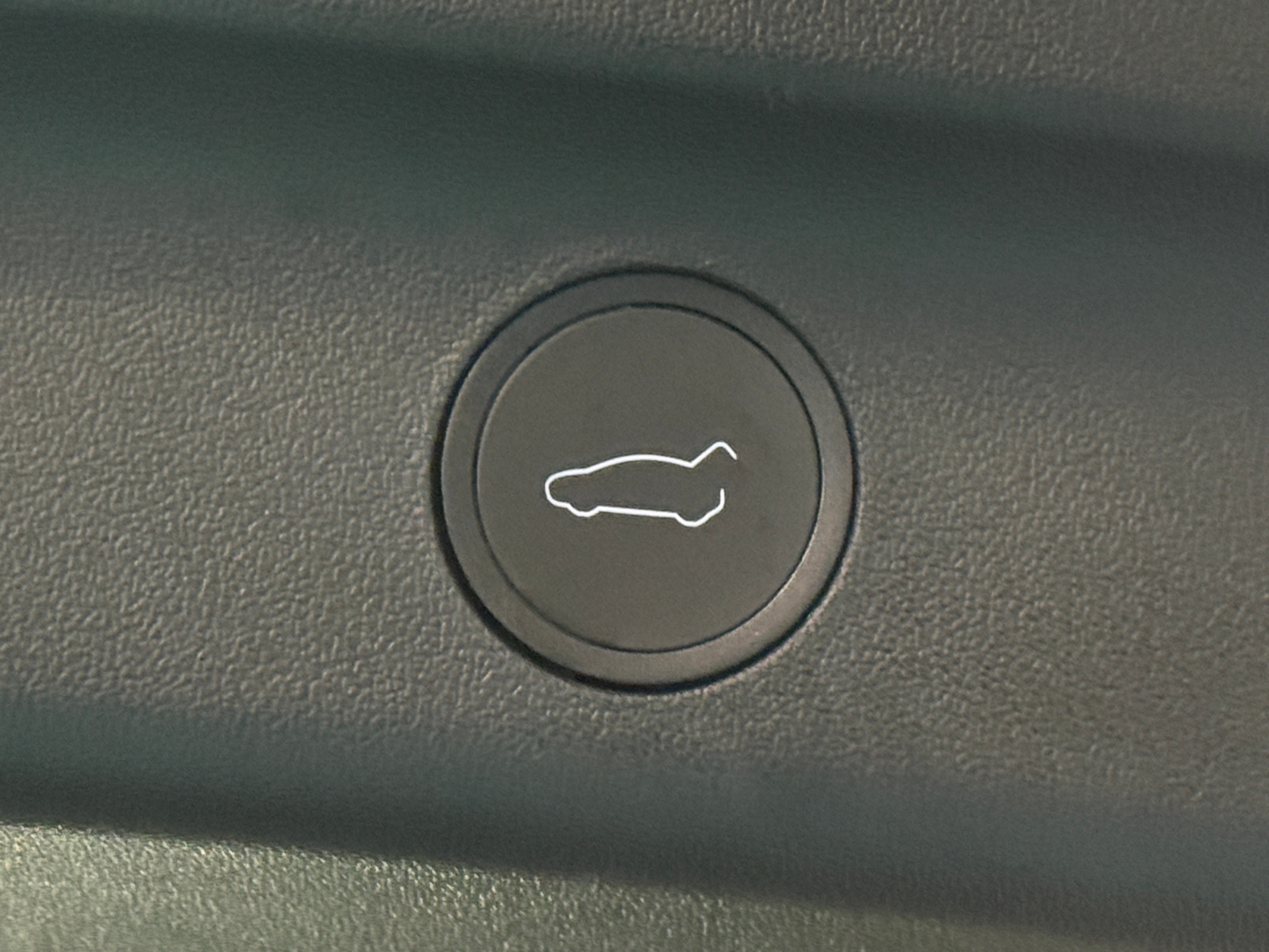 Used 2023 Tesla Model Y Long Range with VIN 7SAYGDEE1PF765338 for sale in Auburn, WA