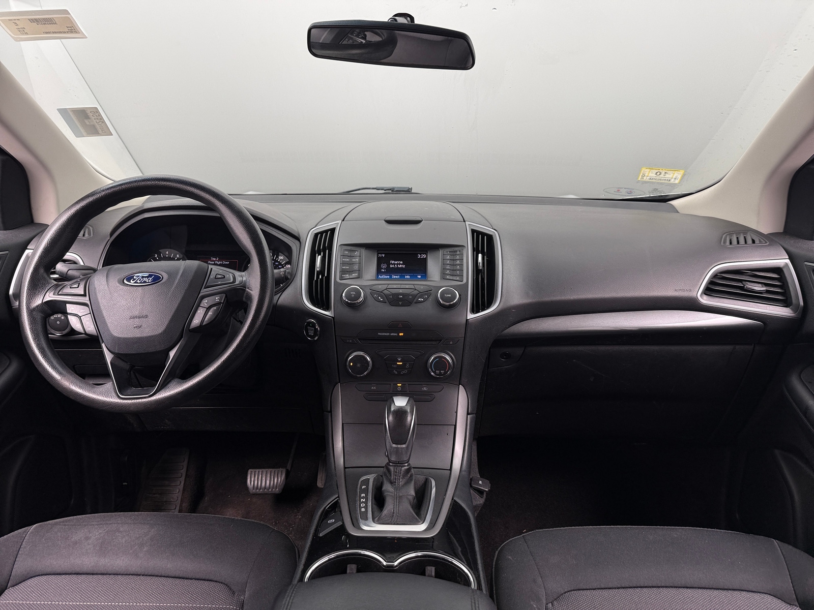 Thumbnail: 2017 Ford Edge - 3