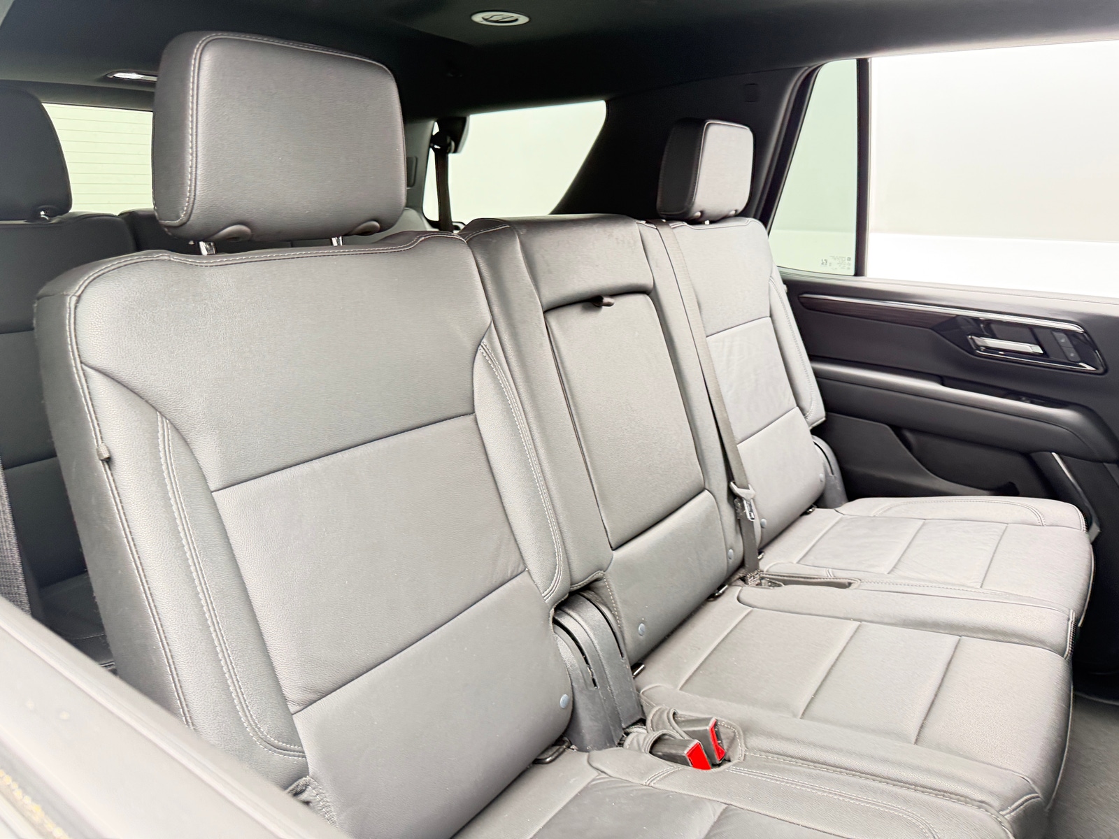 Thumbnail: 2025 Chevrolet Tahoe - 5