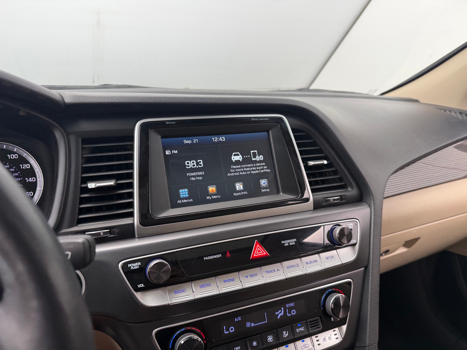 Thumbnail: 2019 Hyundai Sonata - 3