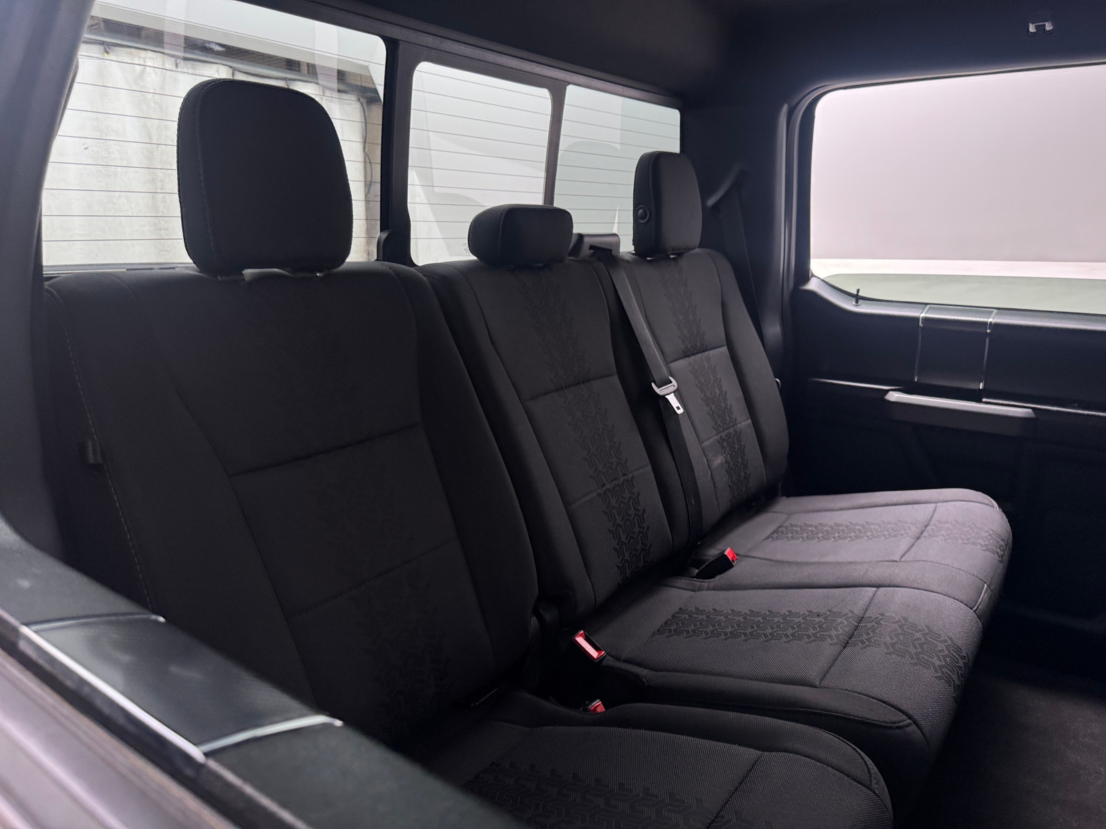 Thumbnail: 2019 Ford Econoline - 6