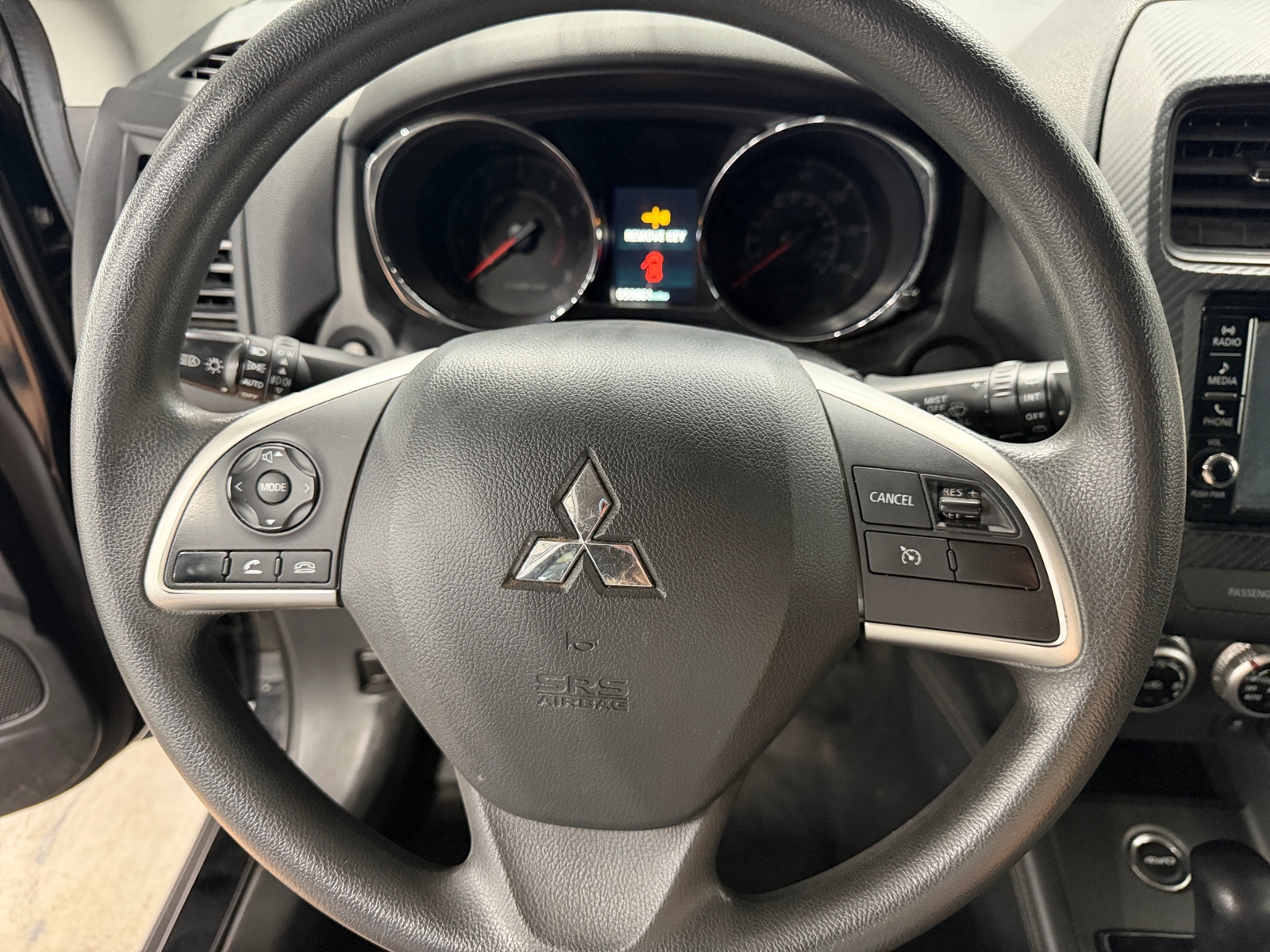 Thumbnail: 2024 Mitsubishi Outlander Sport - 5