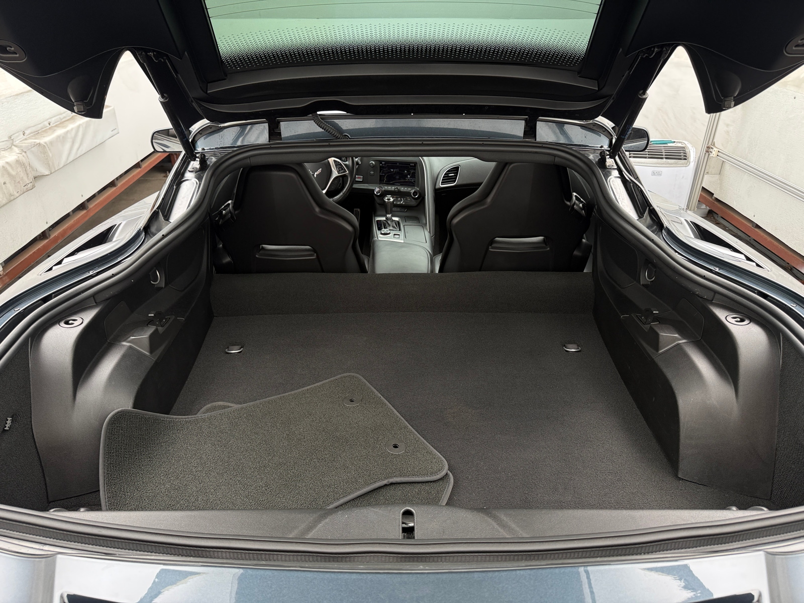 Thumbnail: 2019 Chevrolet Corvette - 4