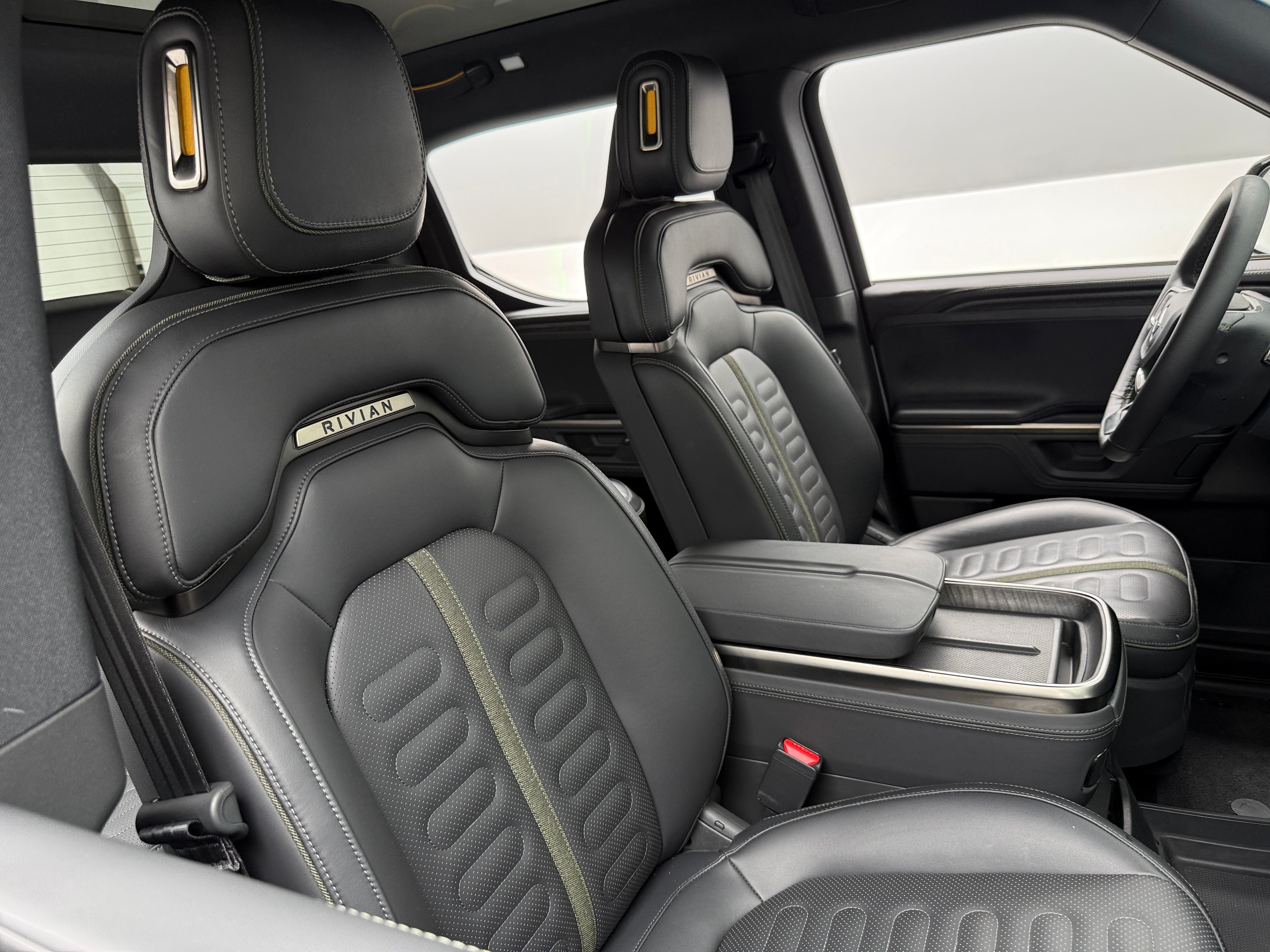 2026 Rivian R1T