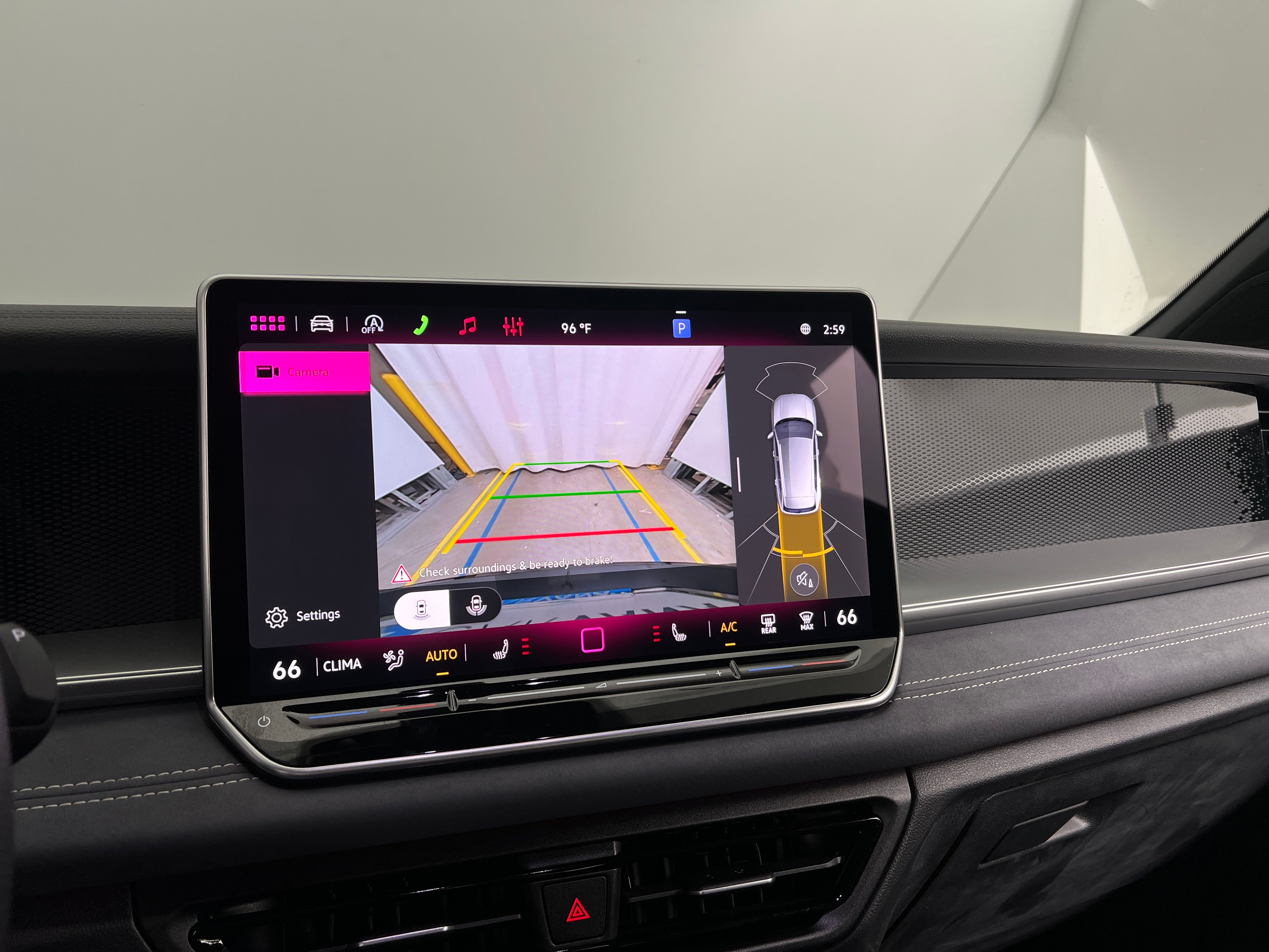 2026 Volkswagen Tiguan SE R-LINE BLACK - Photo 13